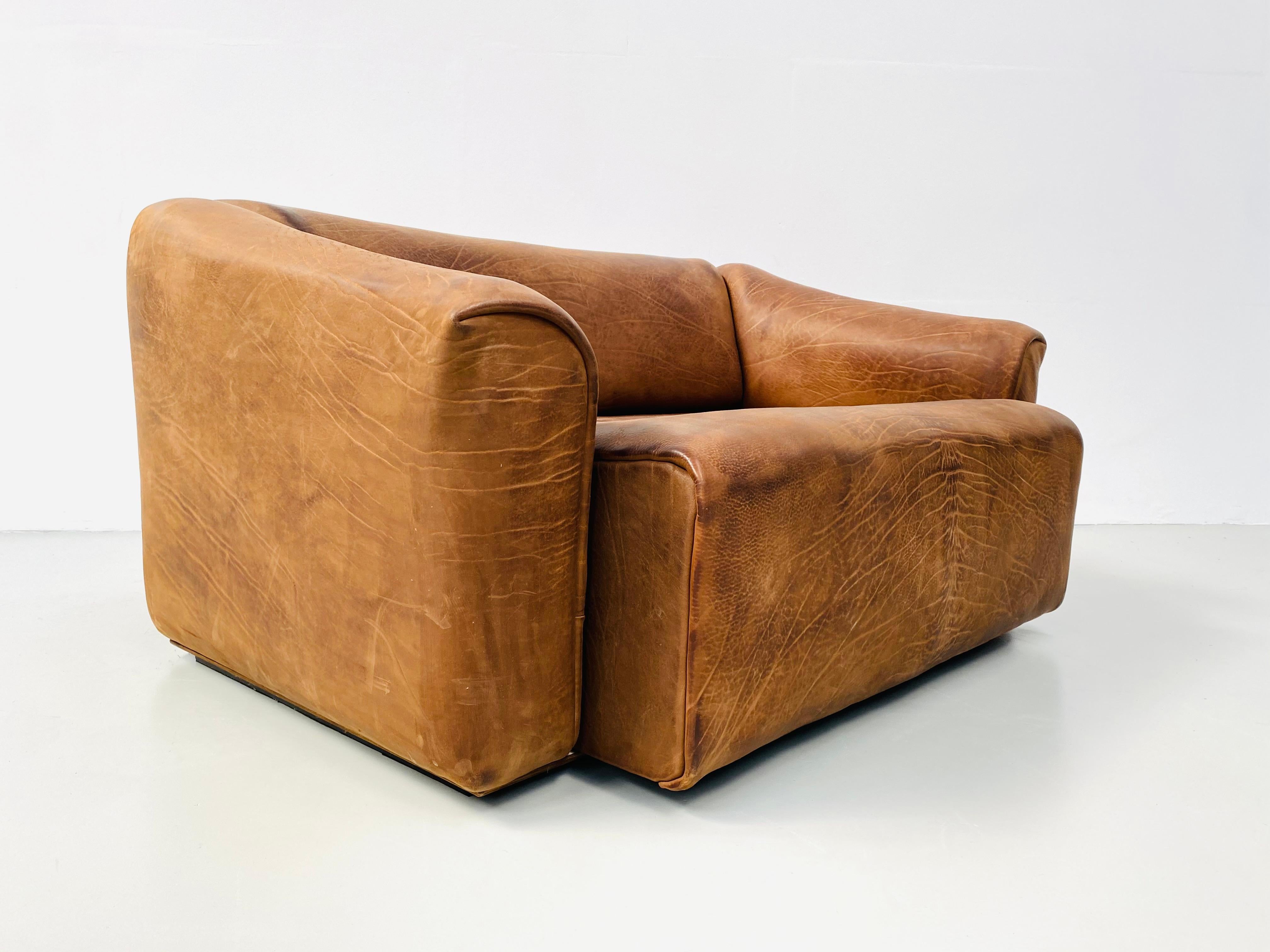 Vintage Swiss DS-47 Buffalo Cognac Leather 2-Seater Sofa by De Sede, 1970s 2