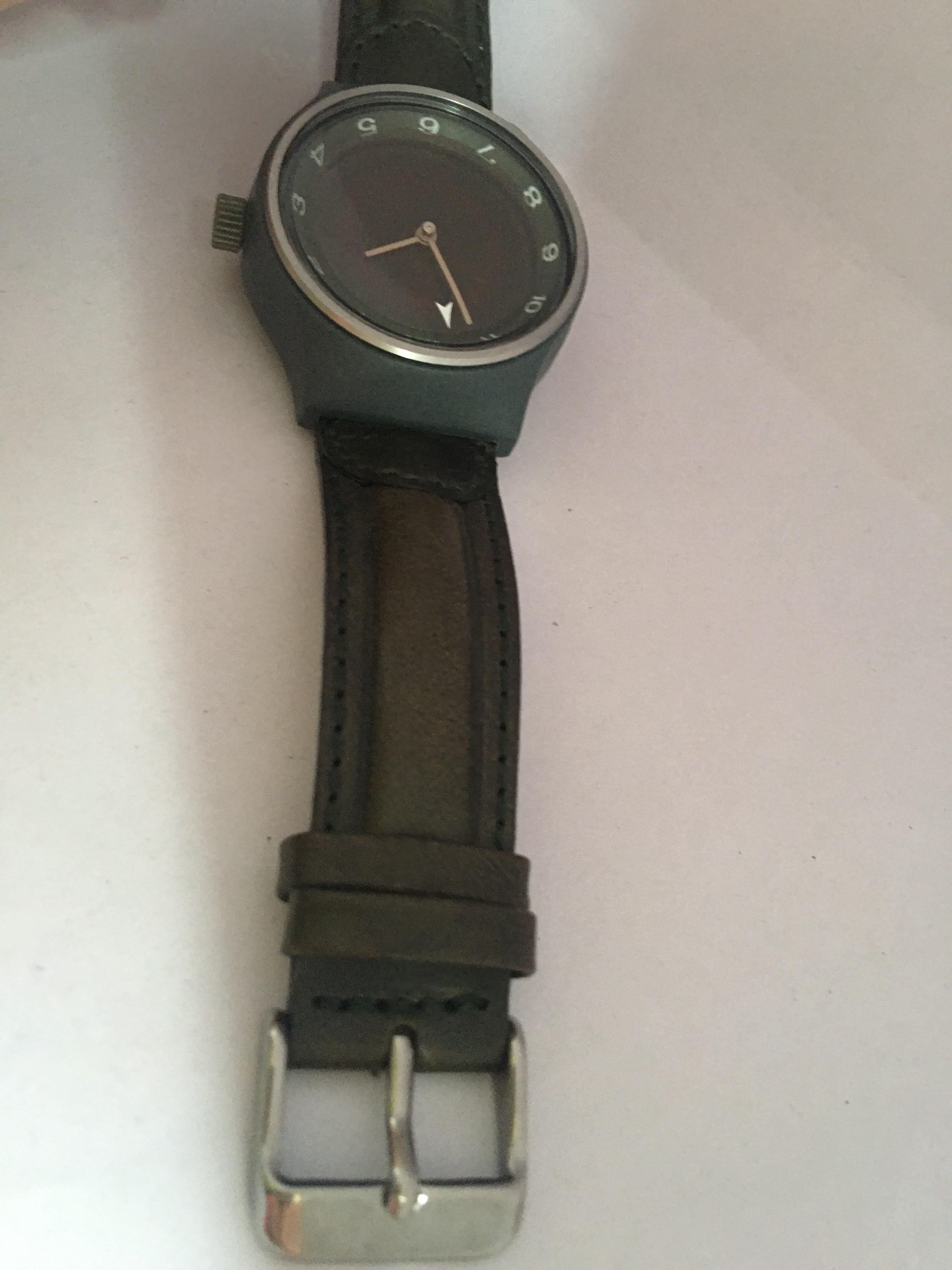 Vintage Swiss Mechanical Mystery Dial Watch 3