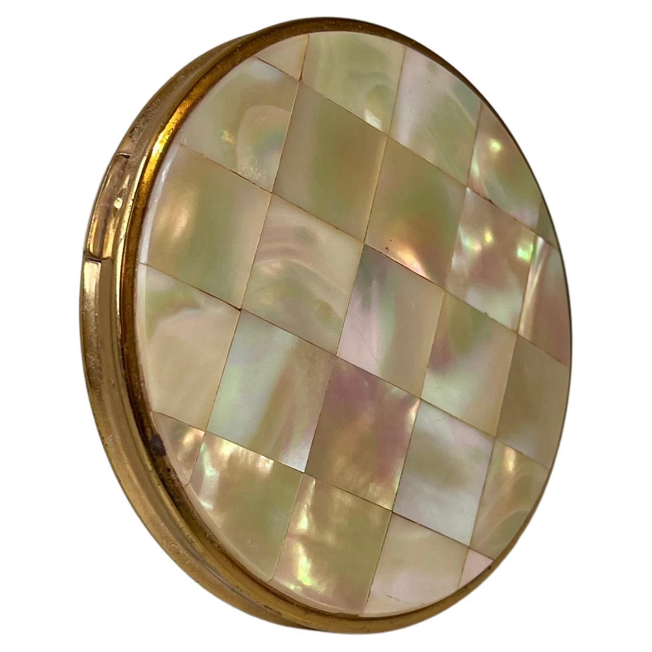Vintage Swiss Powder Compact in Mother of Pearl & Gold Plating For Sale