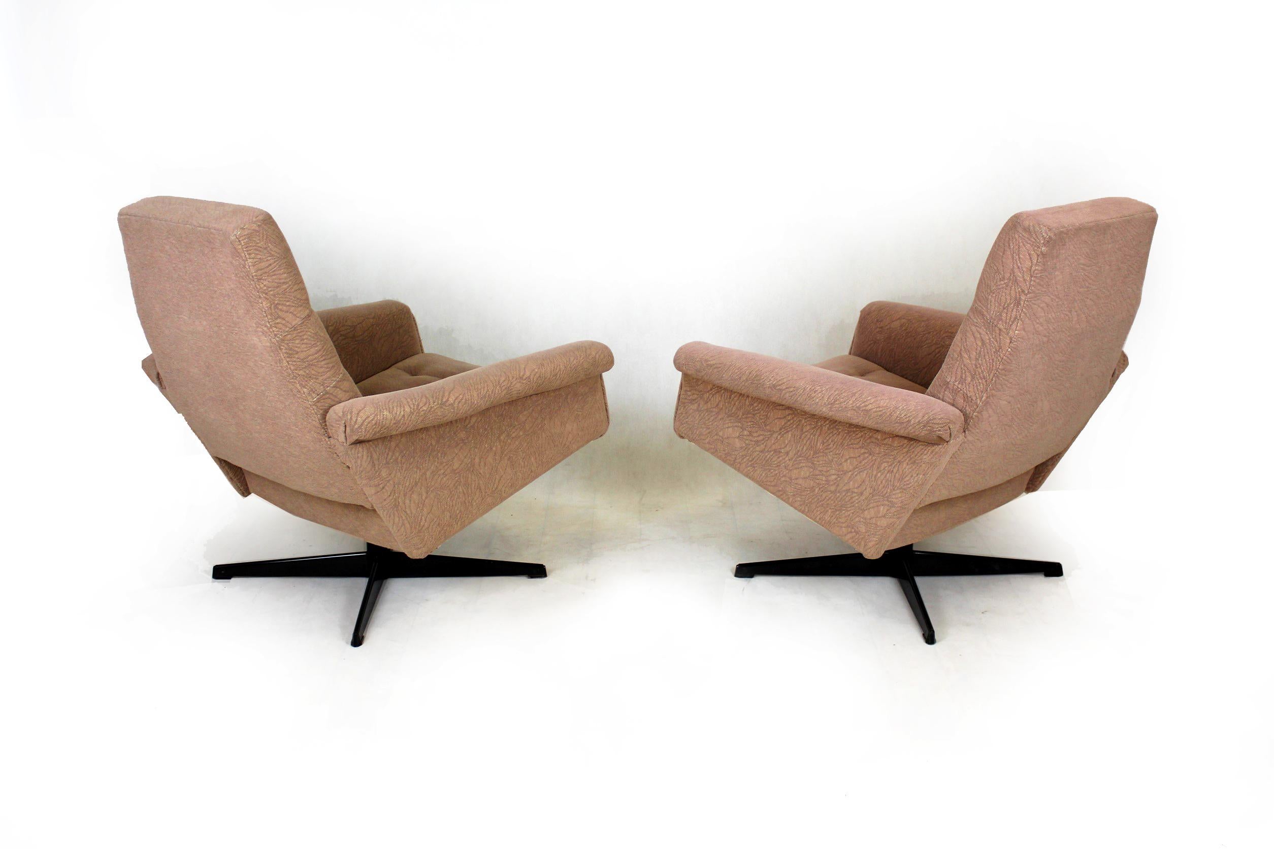Vintage Swivel Club Armchairs, 1970s, Set of 2 For Sale 3