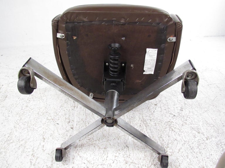 Vintage Swivel Desk Chair by Jansko For Sale at 1stDibs