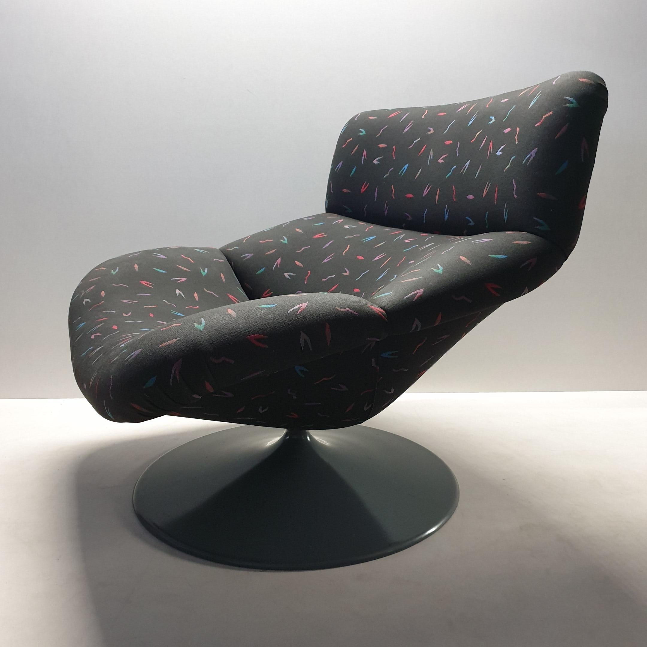 Dutch Vintage Swivel Lounge Chair F518 by Geoffrey Harcourt for Artifort, 1979 For Sale