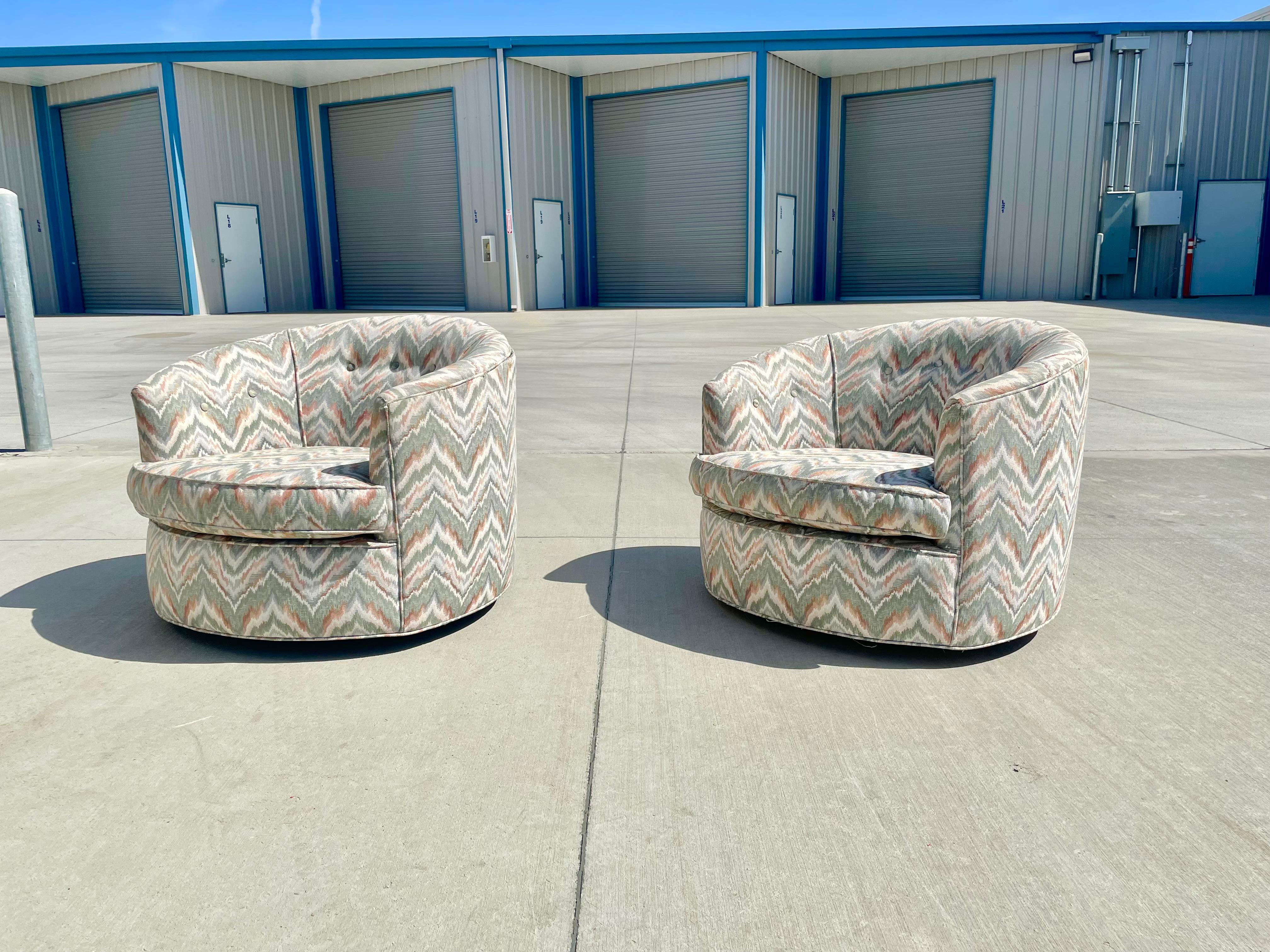 North American Vintage Swivel Lounge Chairs Attributed to Milo Baughman