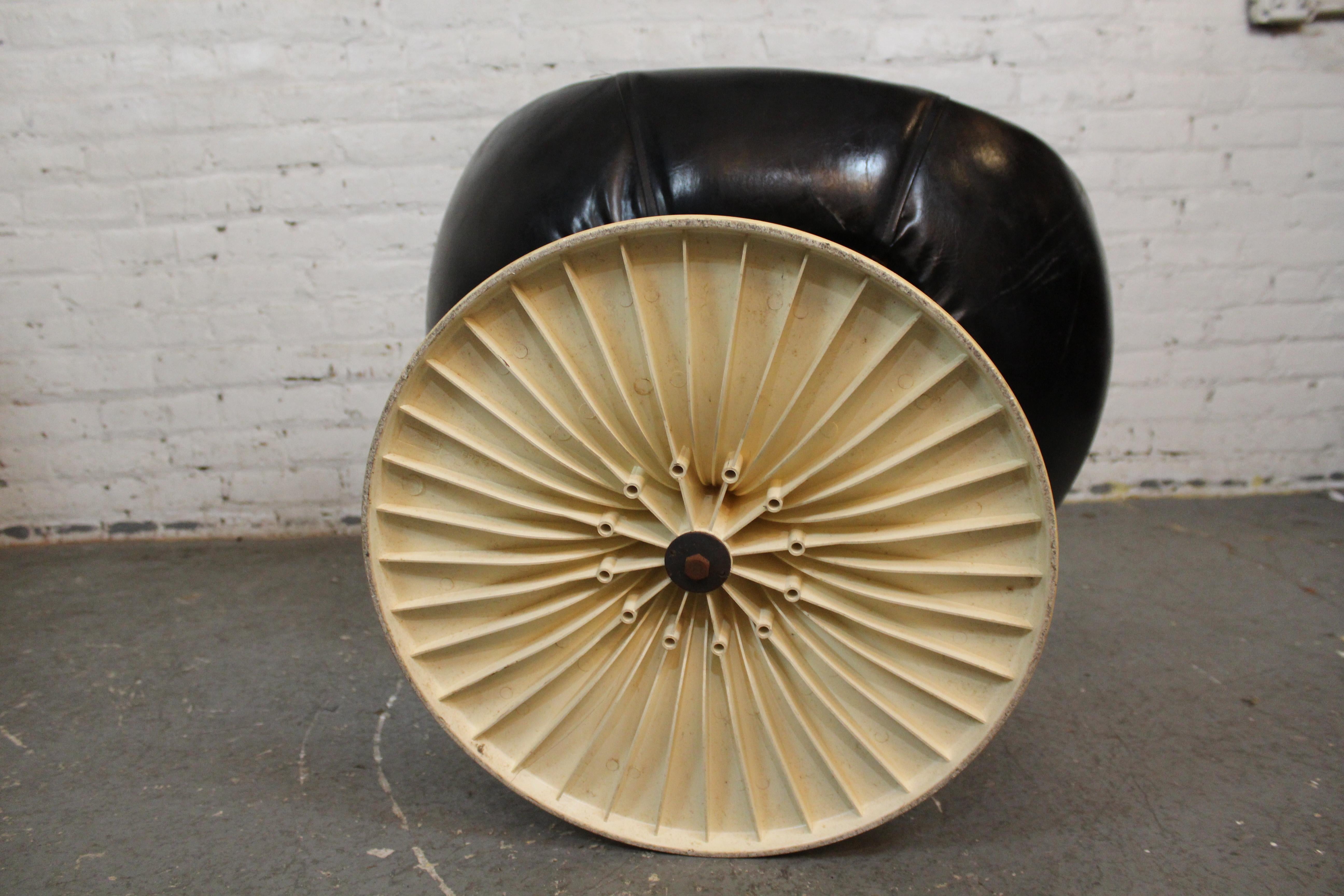Vintage Swivel Pod Chairs by Joe Colombo for Lusch Erzeugnis Germany For Sale 8