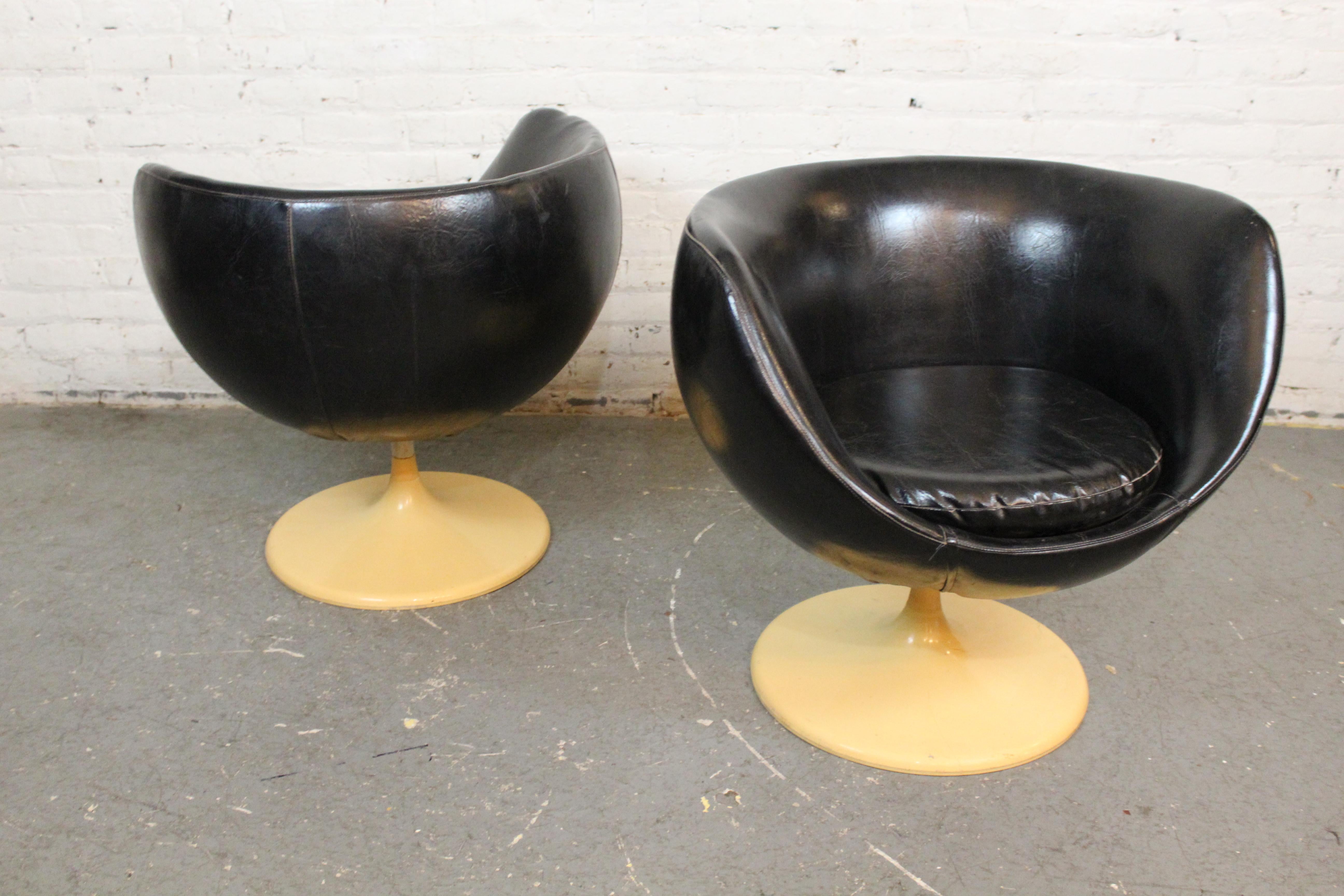 20th Century Vintage Swivel Pod Chairs by Joe Colombo for Lusch Erzeugnis Germany For Sale