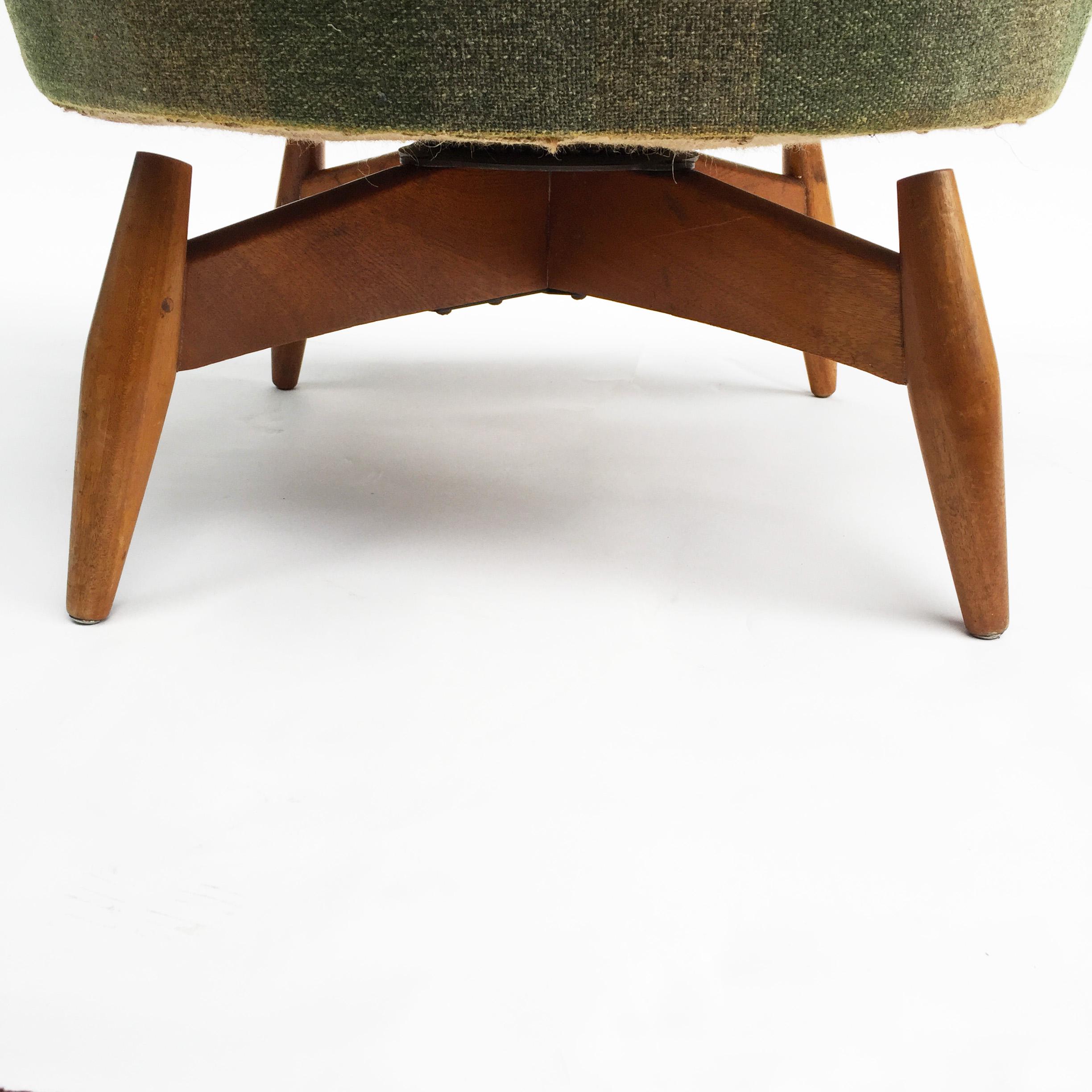 Mid-Century Modern Swivel Teak Vintage Armchair with Green Tartan, 1950s wing For Sale 2