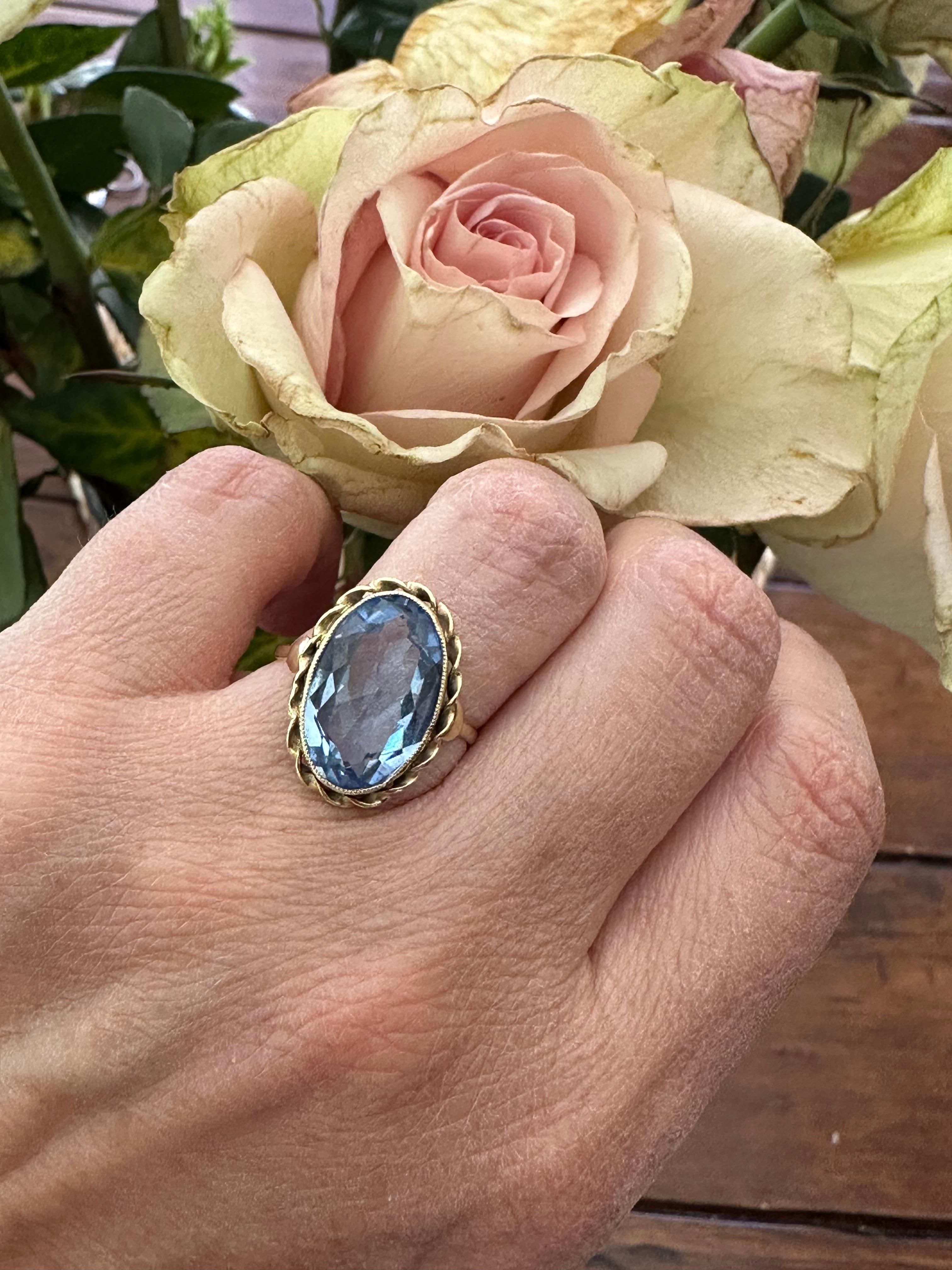 Vintage Synthetic Light Blue Spinel Cocktail Ring For Sale 1