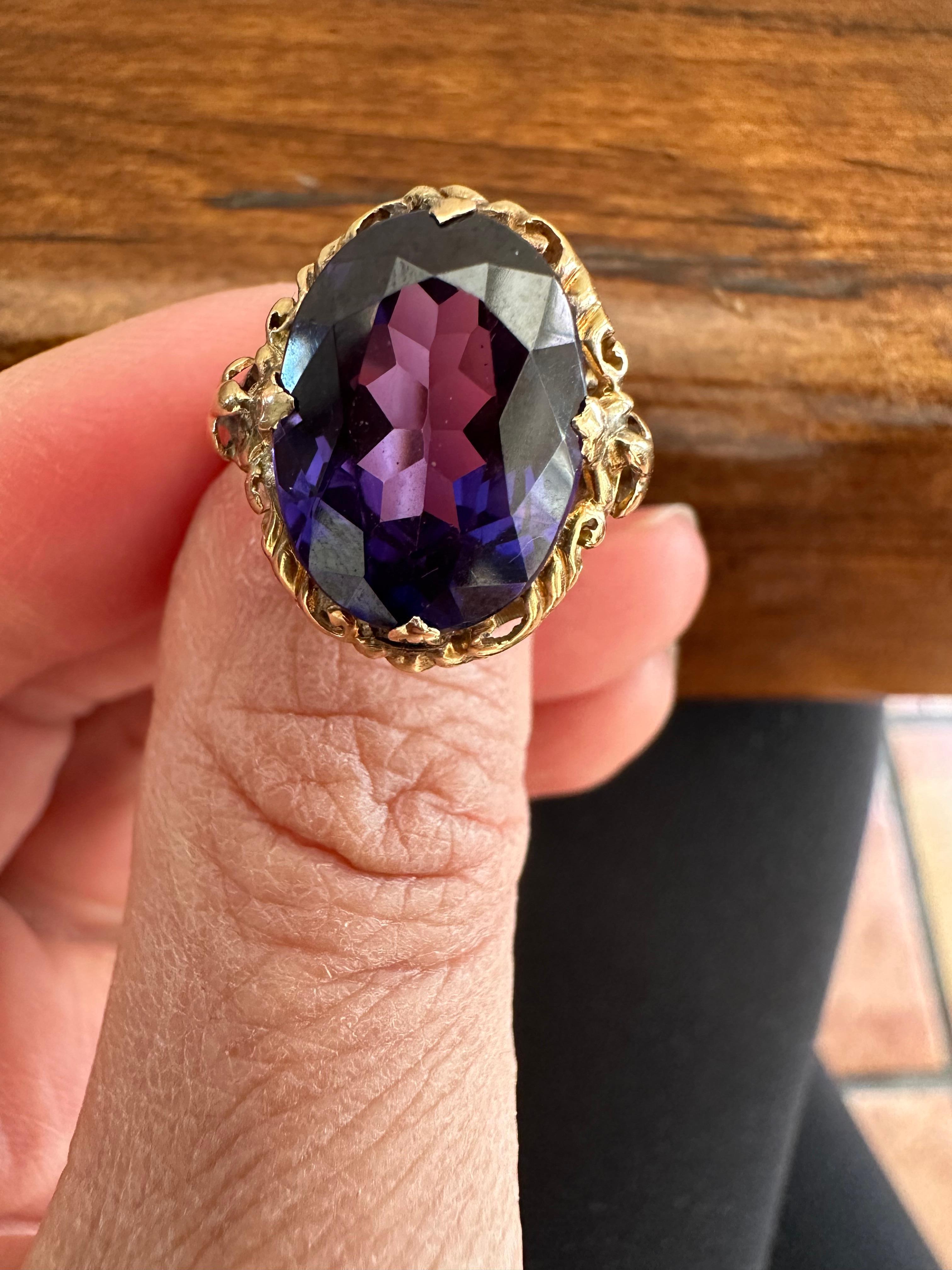 Women's Vintage Synthetic Purple Sapphire Cocktail Ring For Sale