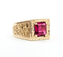 Vintage Synthetic Ruby Nugget Ring in 10k Yellow Gold