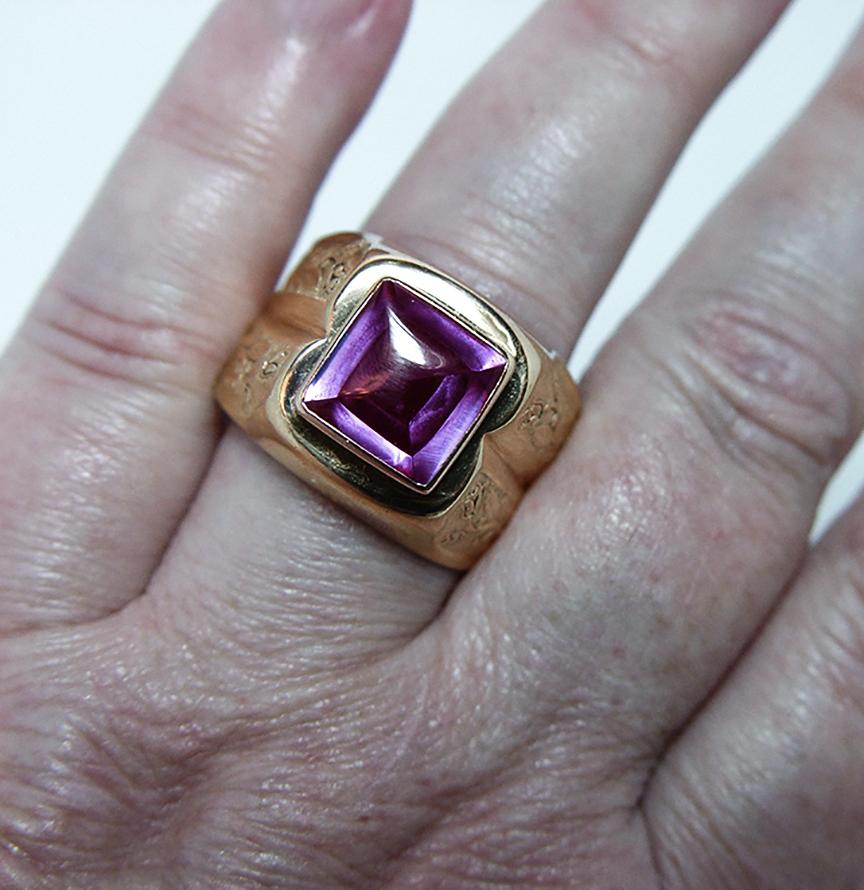 Vintage Synthetic Sapphire Mens Ring 14K Gold Heavy Size 12.5 Перстень For Sale 1