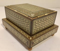 Vintage Syrian Sadeli Mother of Pearl Inlay Cigarettes Music Box
