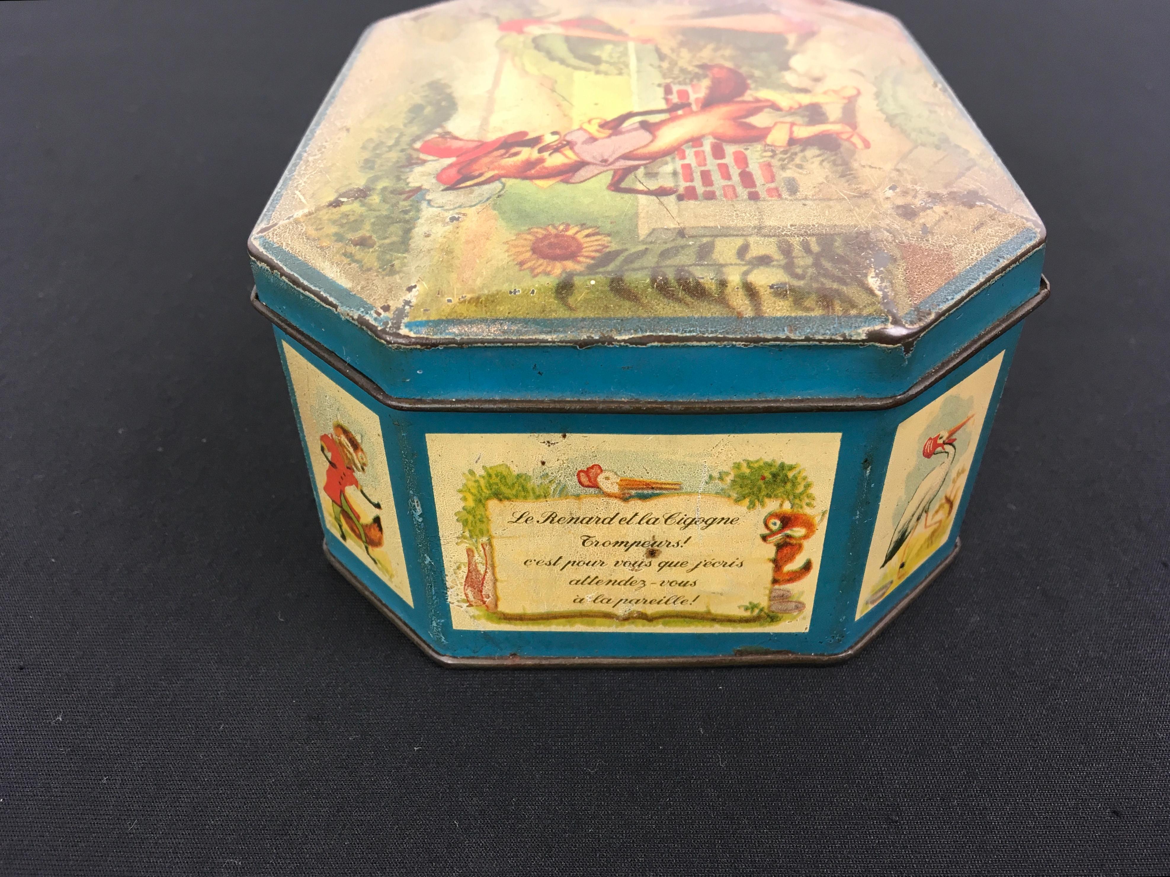 Vintage Syrup Tins, great as gift boxes For Sale 8