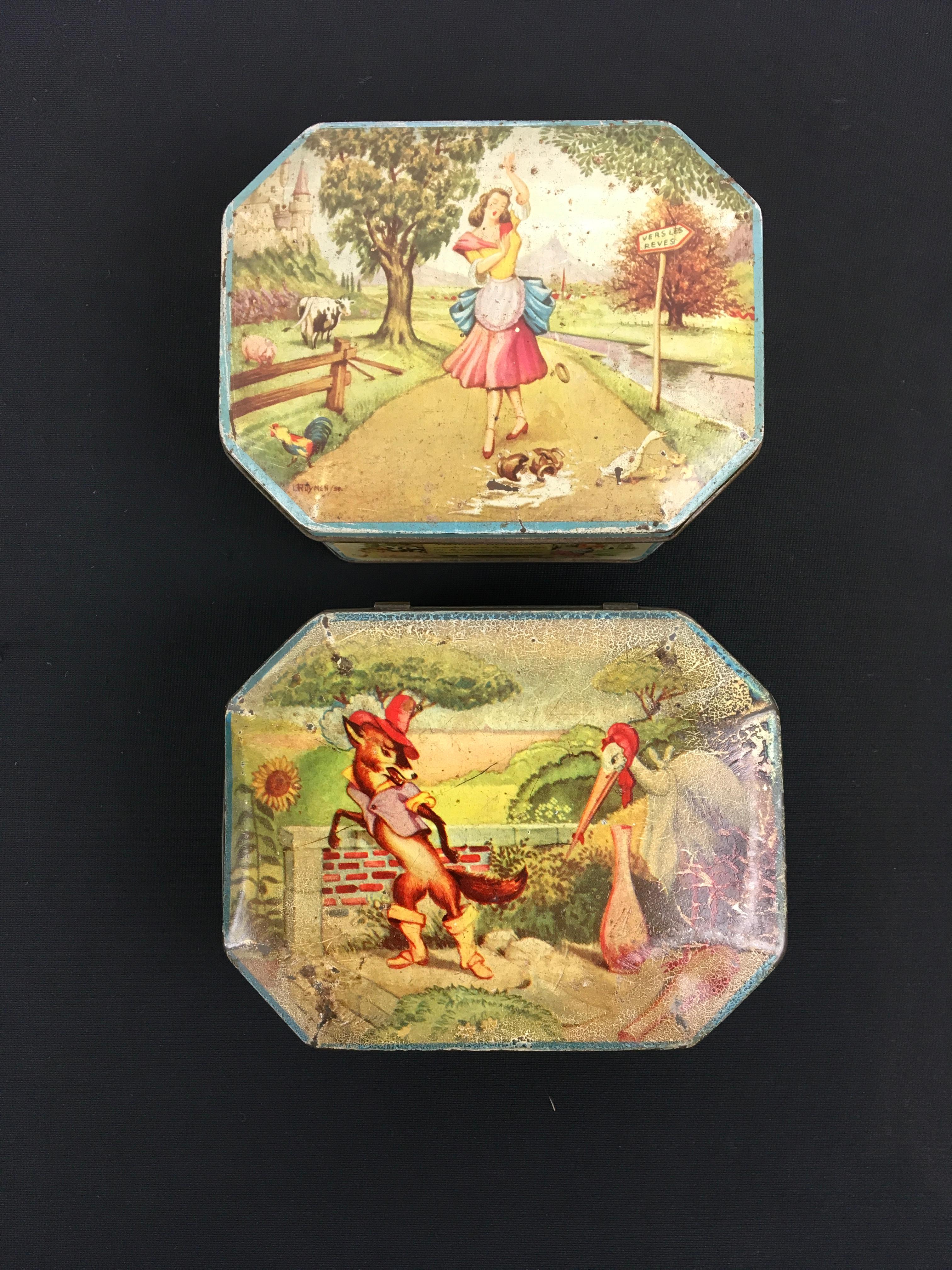 Vintage syrup tins for Sirop Melange Pomona Verviers Belgium. 
Beautiful octagonal shaped tins with lid with a  beautiful design on top and on the sides. They are great to use as decoration but also to use them as original gift boxes - gift