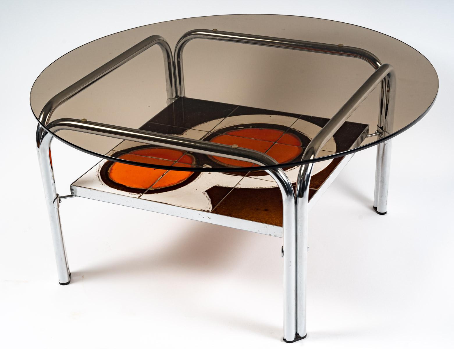 Vintage table, 1970, SPACE AGE DESIGN In Good Condition In Saint-Ouen, FR