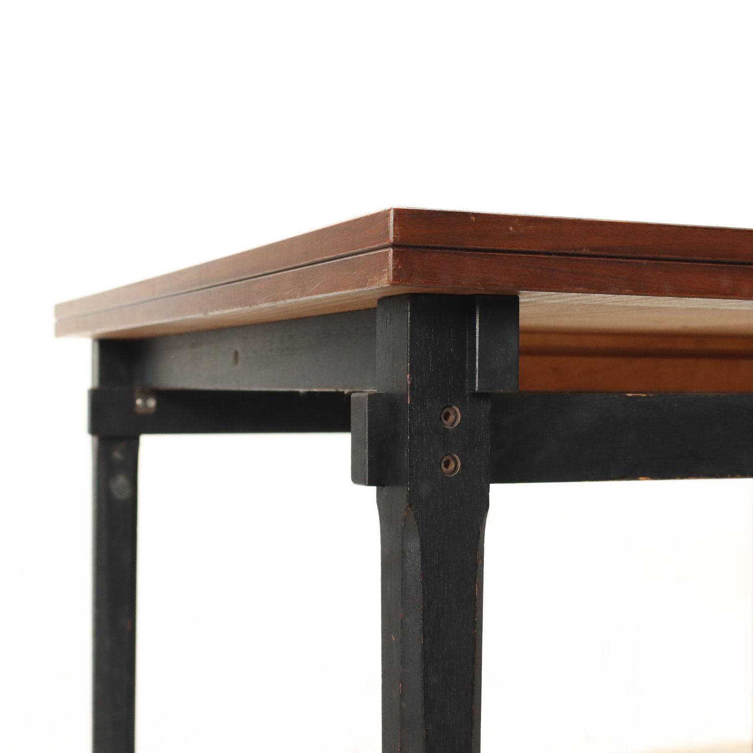 Vintage Table Jacaranda Wood Veneer, Italy, 1960s In Good Condition For Sale In Milano, IT