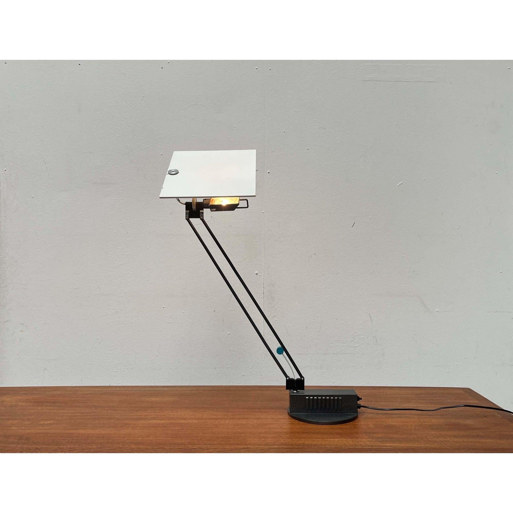 Lámpara de mesa vintage de Sacha Ketoff para Aluminor, Francia, años 80 en venta 10