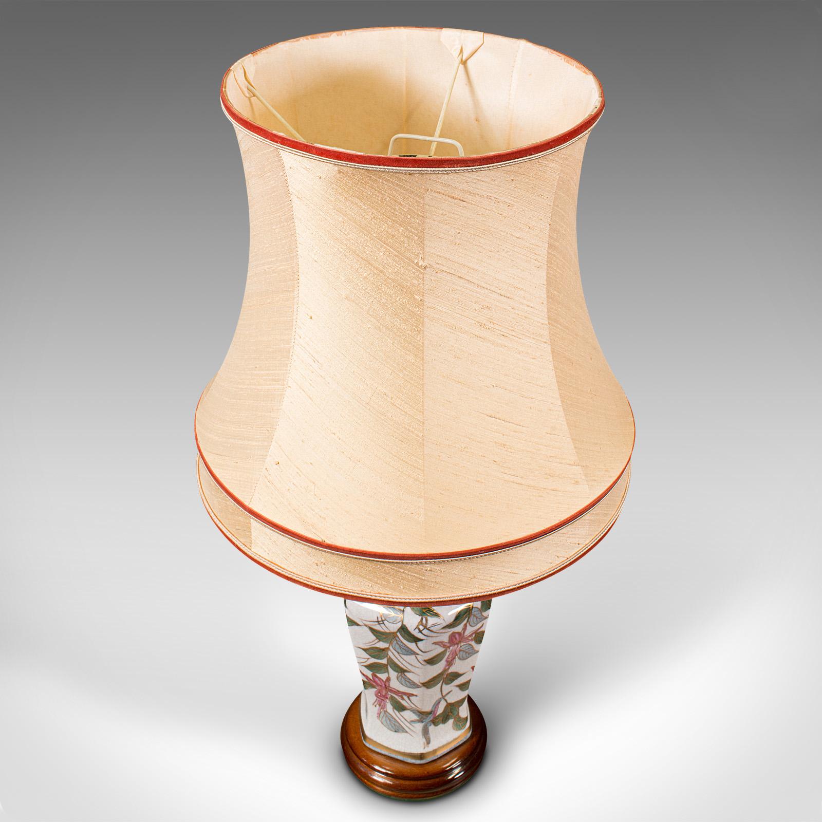 Vintage Table Lamp, Chinese, Ceramic, Decorative Light, Art Deco, Circa 1940 For Sale 8