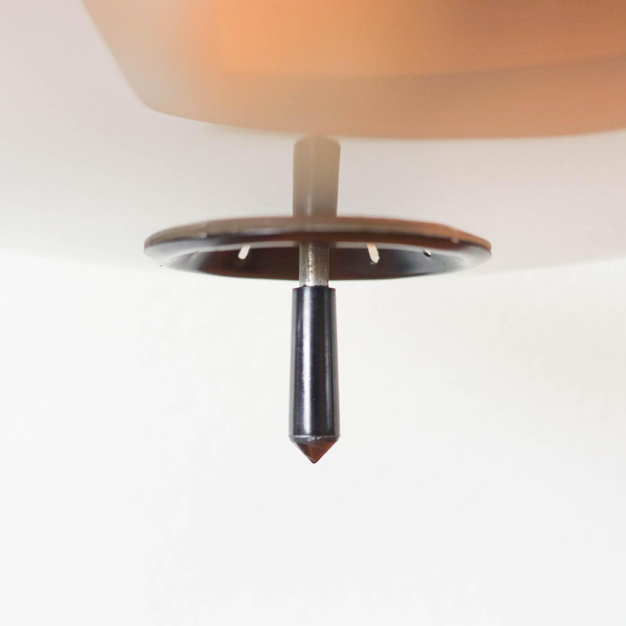 Vintage Table Lamp from Lupela, 1960s 2
