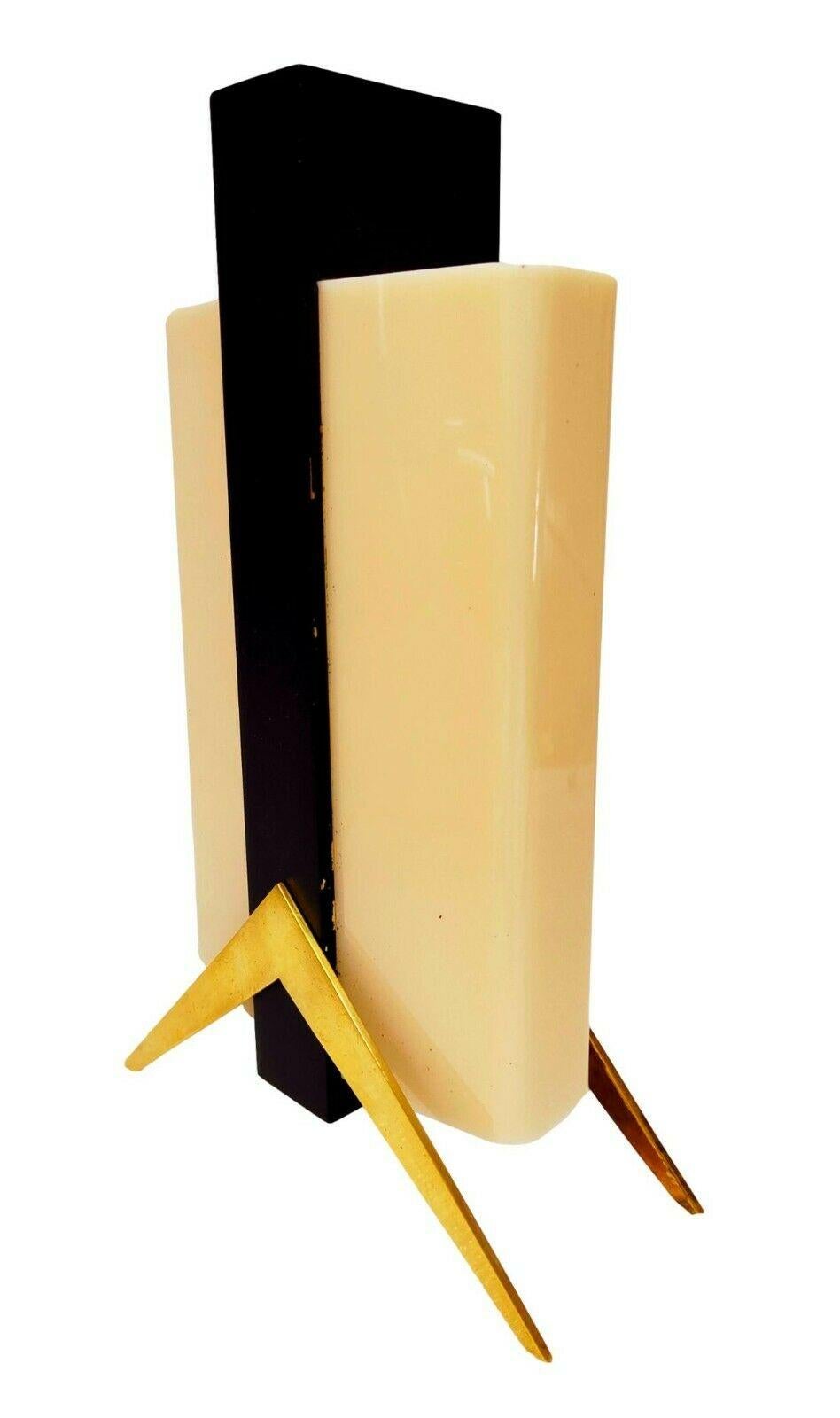 Vintage Table Lamp, Gio Ponti Style, in Plexiglass and Brass, 1960s In Good Condition In taranto, IT