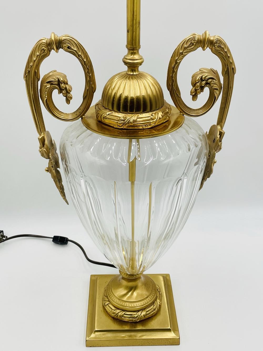 Regency Lampada da tavolo vintage in cristallo e bronzo di Leone Aliotti in vendita
