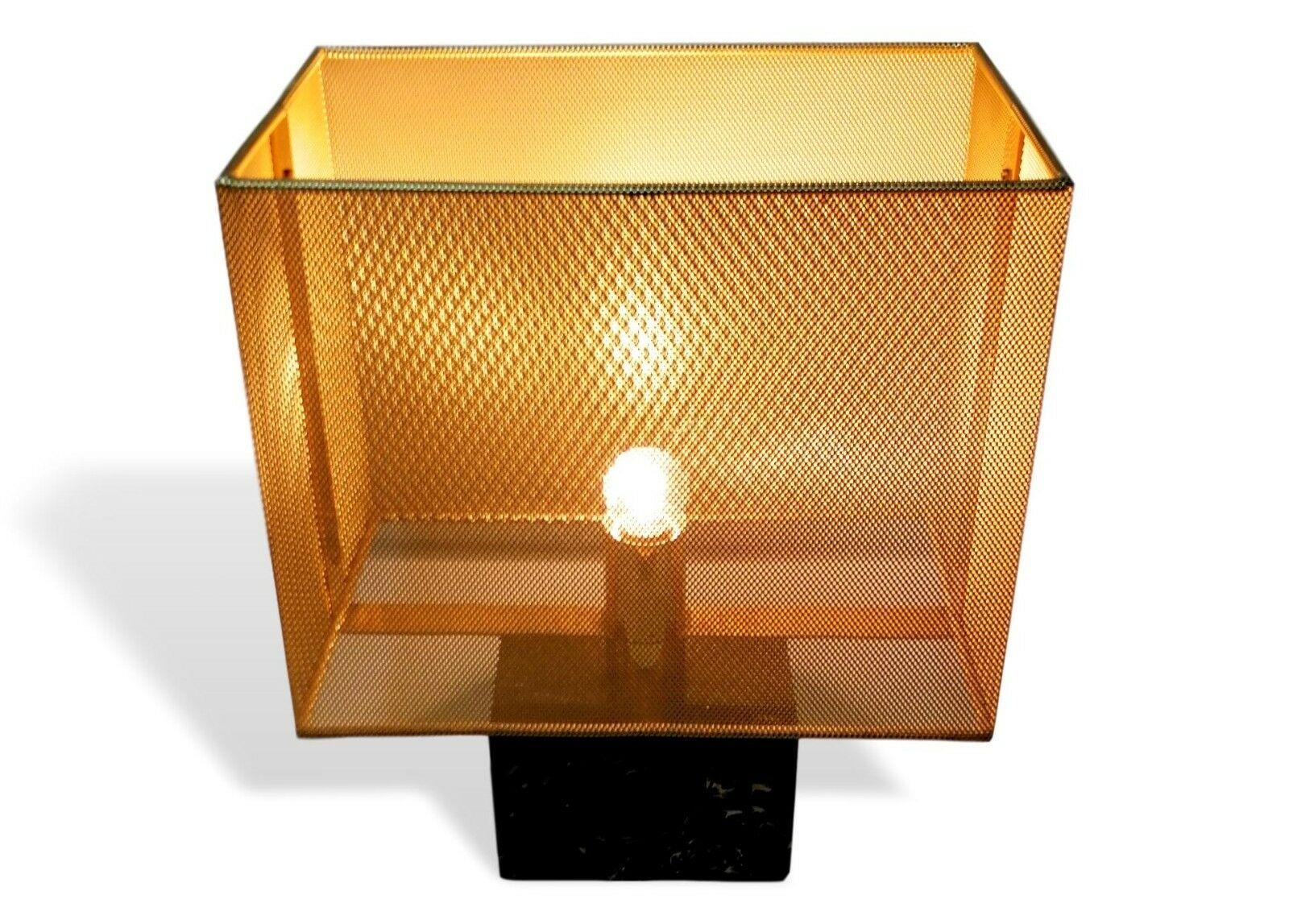 Italian Vintage Table Lamp in Marble and Metal Mesh, Lamperti Production, 1970s For Sale