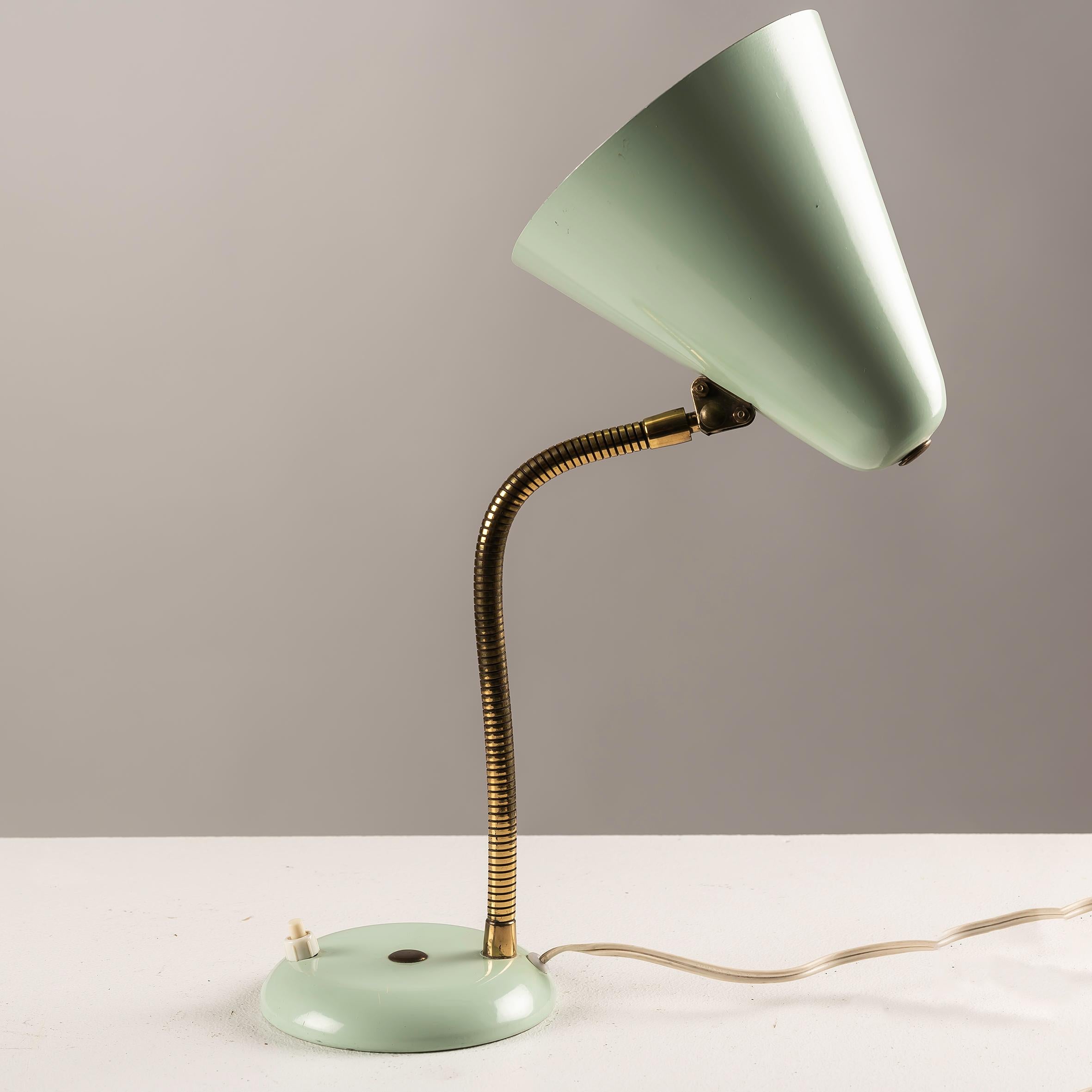 Vintage-Tischlampe im Stil von Stilnovo, 1950er Jahre im Angebot 3
