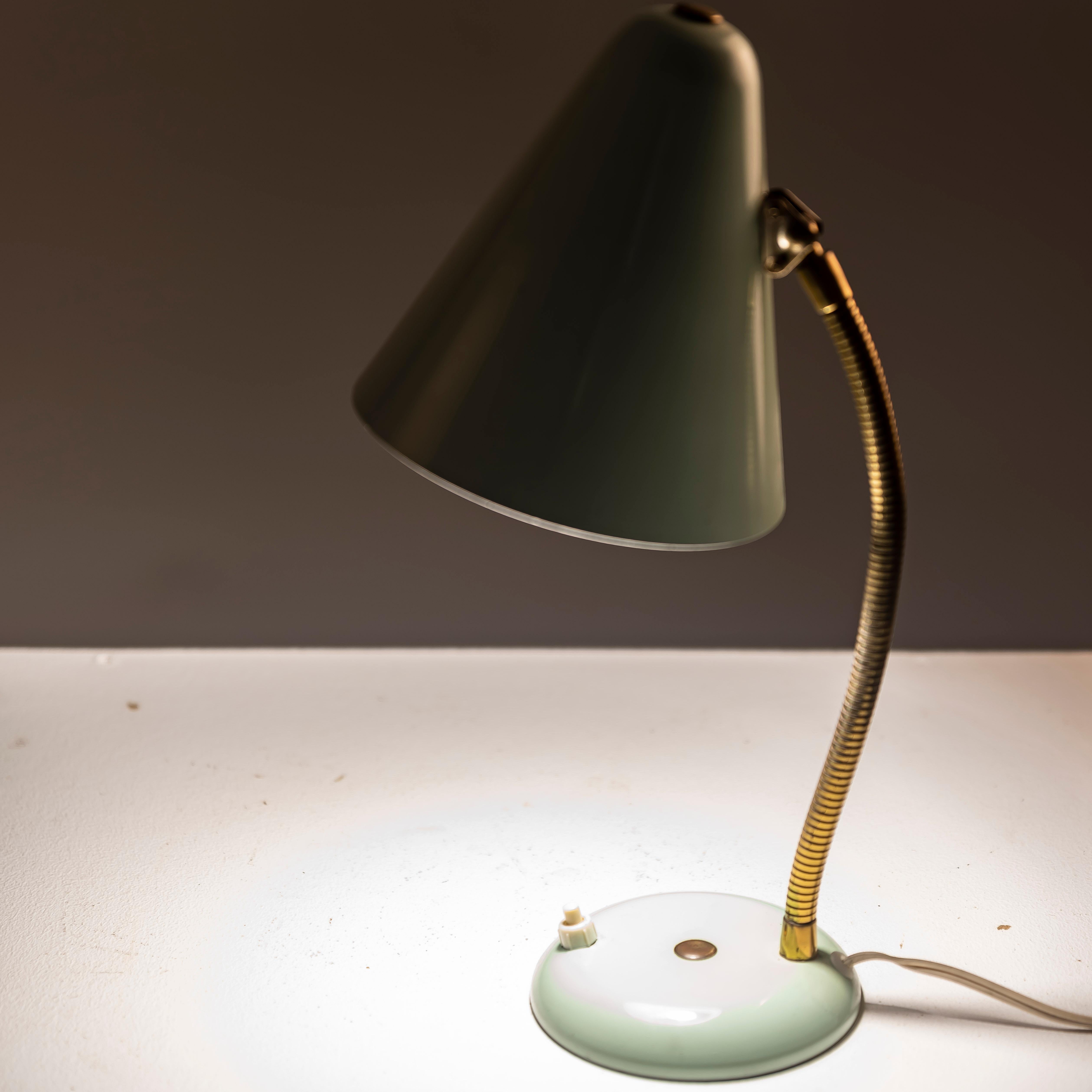 Vintage-Tischlampe im Stil von Stilnovo, 1950er Jahre (Moderne der Mitte des Jahrhunderts) im Angebot