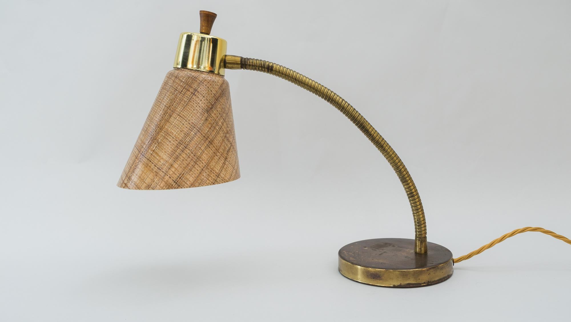 Vintage Table Lamp, Italian, circa 1960s For Sale 1
