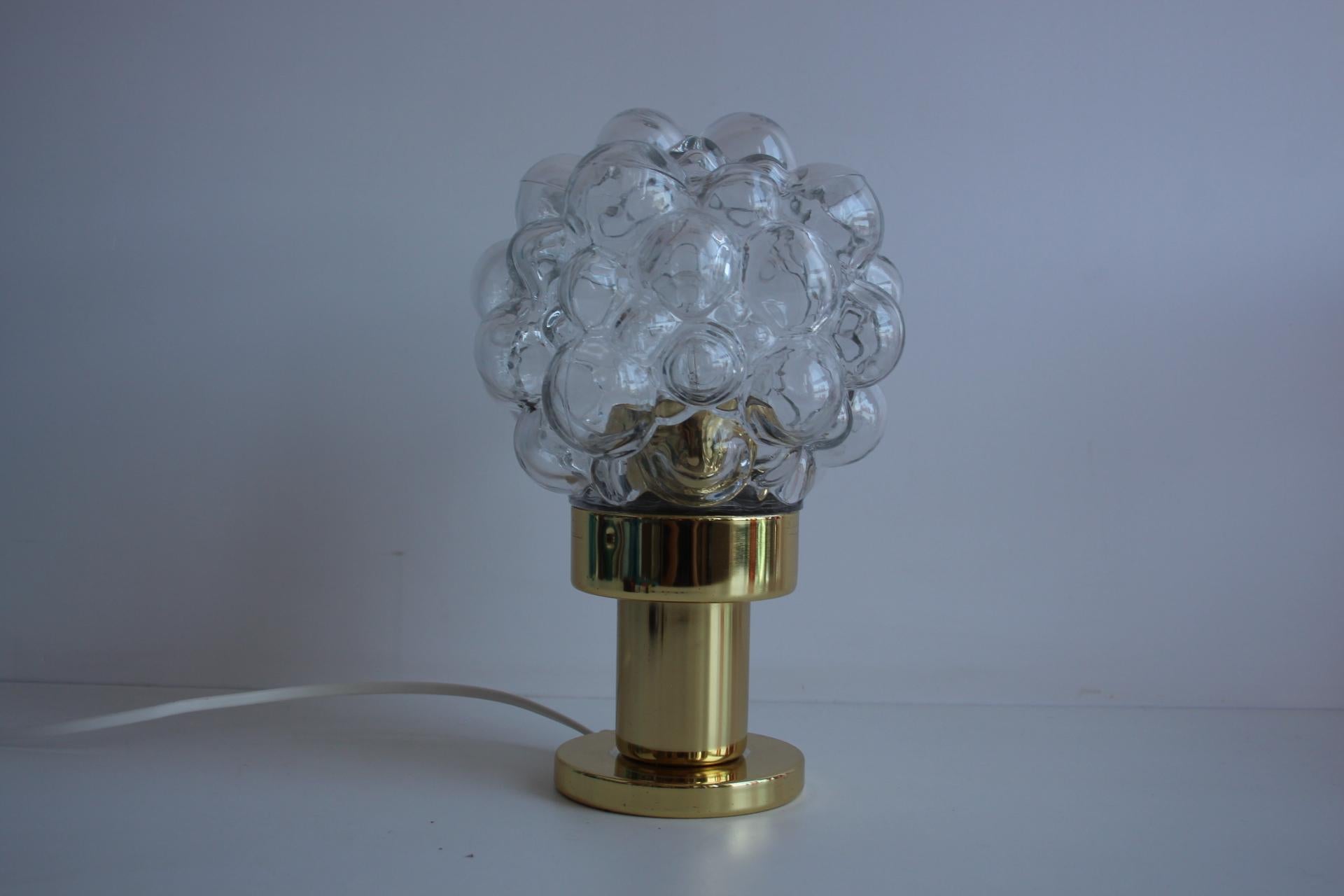 
Beautiful lamp with bubble shaped glass shade and brass body
The lamp was fitted with new wiring
1x40W, E27 or E26 bulb
US adapter included
With aged patina
Good Original condition