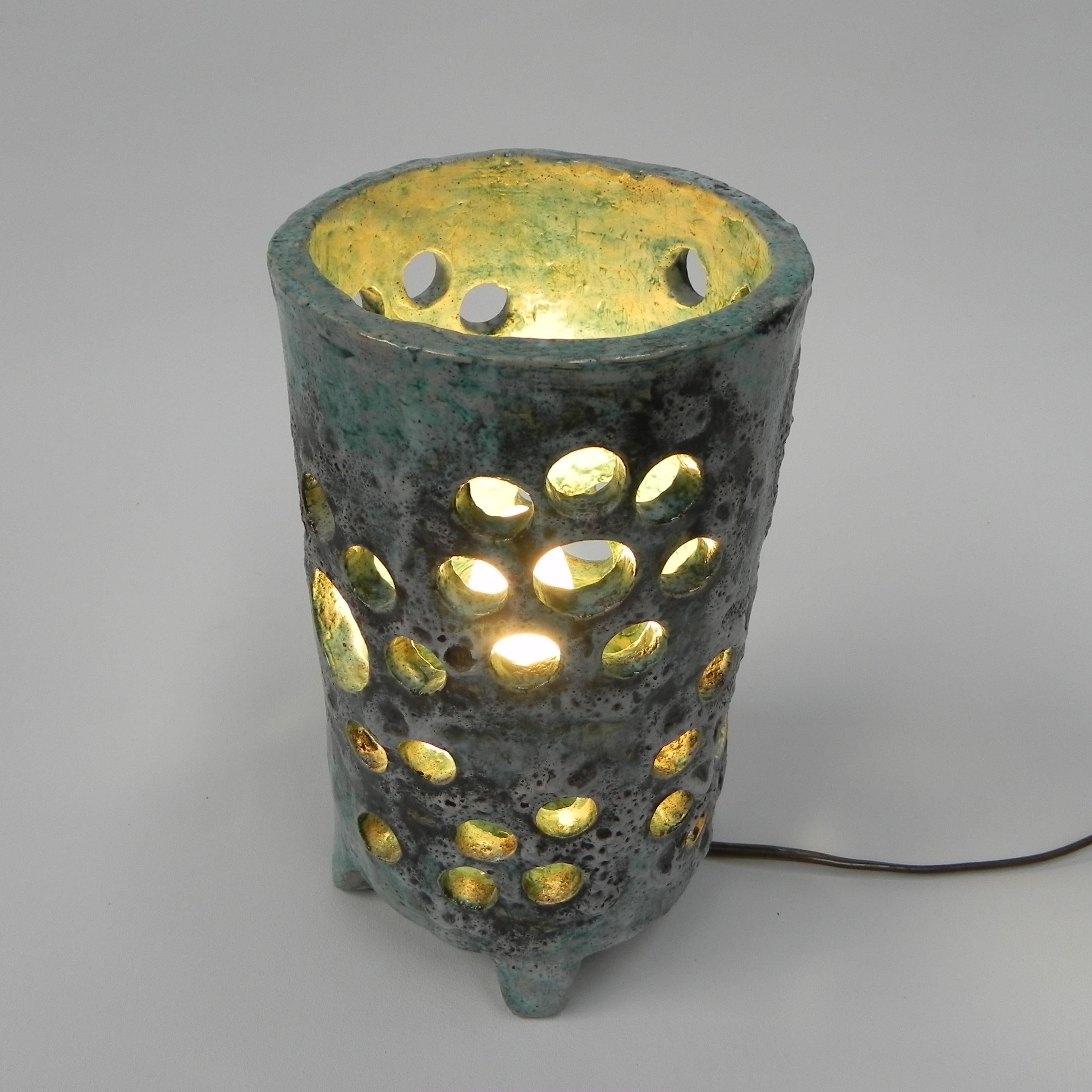 Vintage-Tischlampe, Lava-Keramik im Angebot 9