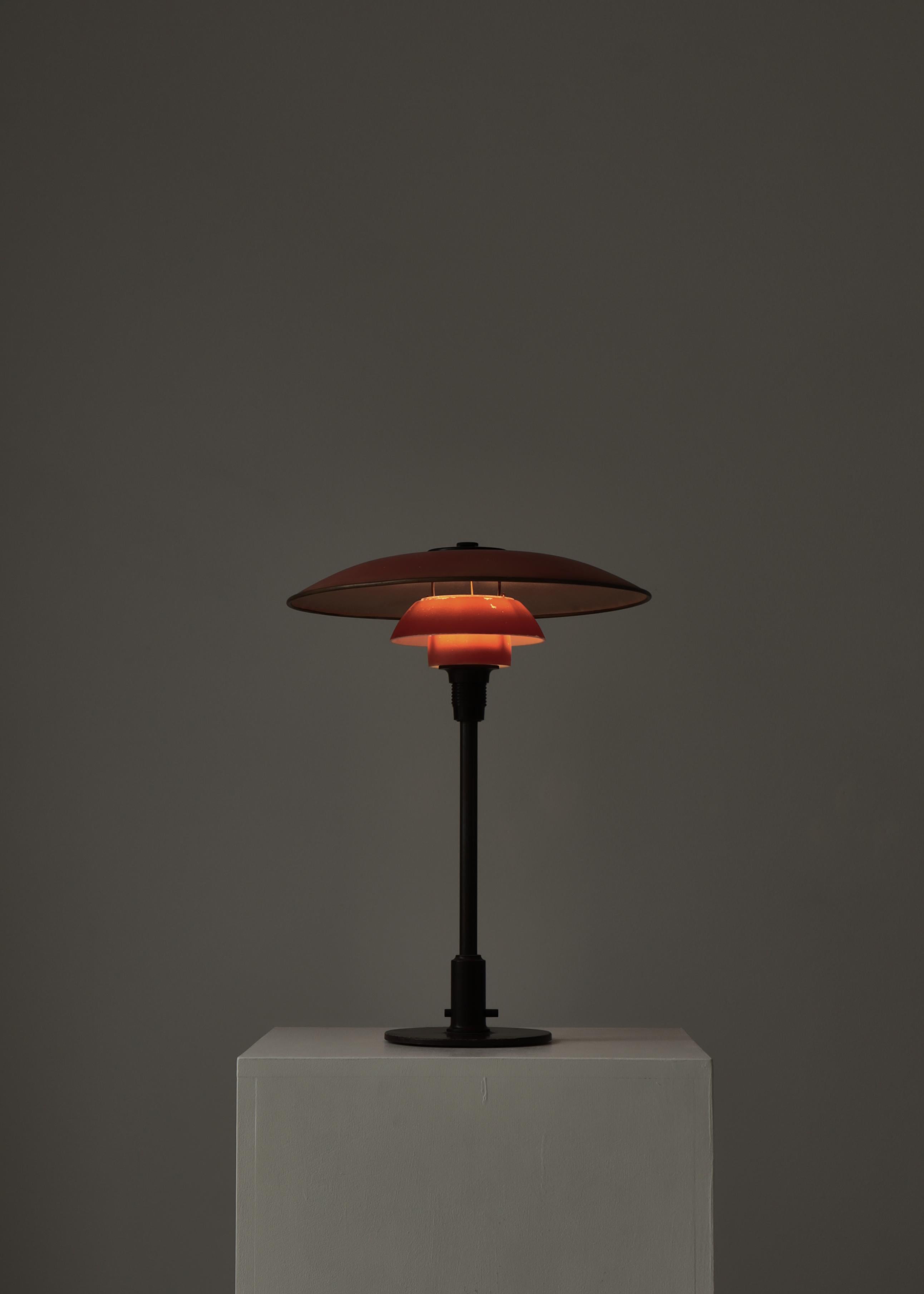 Vintage Table Lamp 