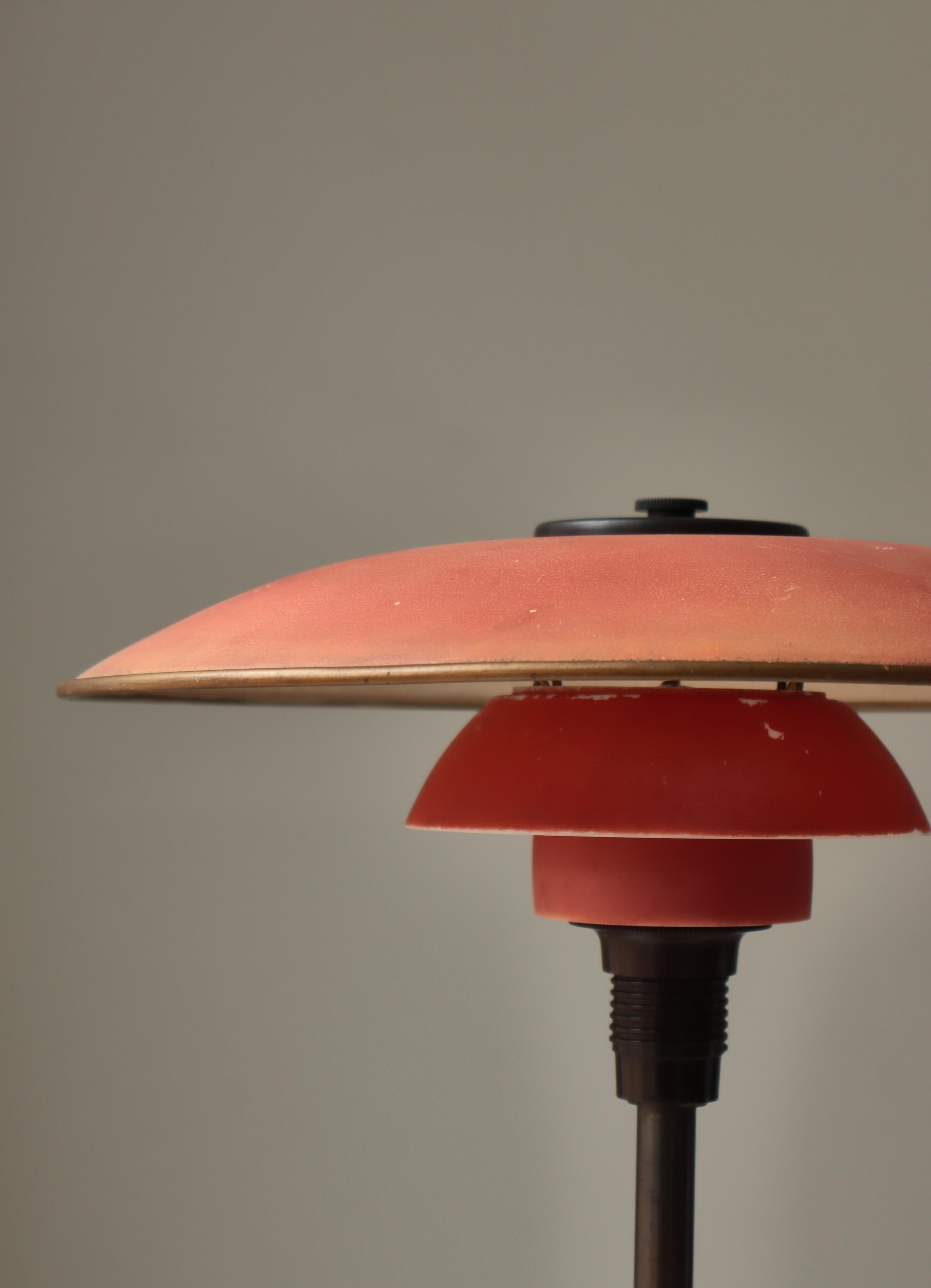Vintage Table Lamp 