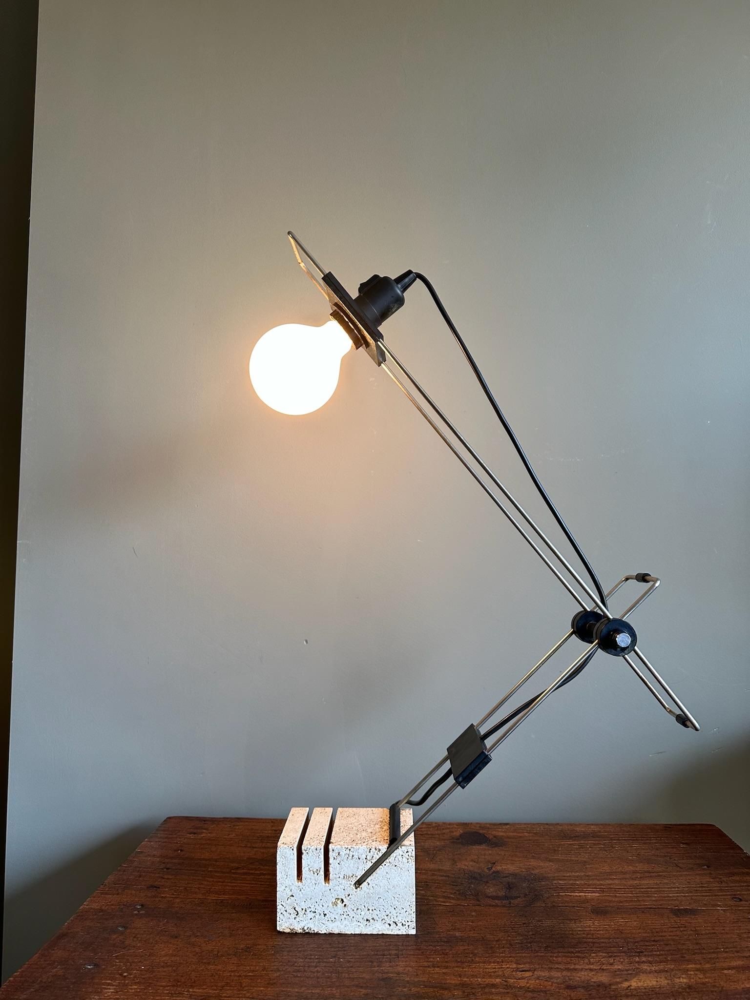 Vintage Table lamp travertine black In Good Condition For Sale In UTRECHT, NL