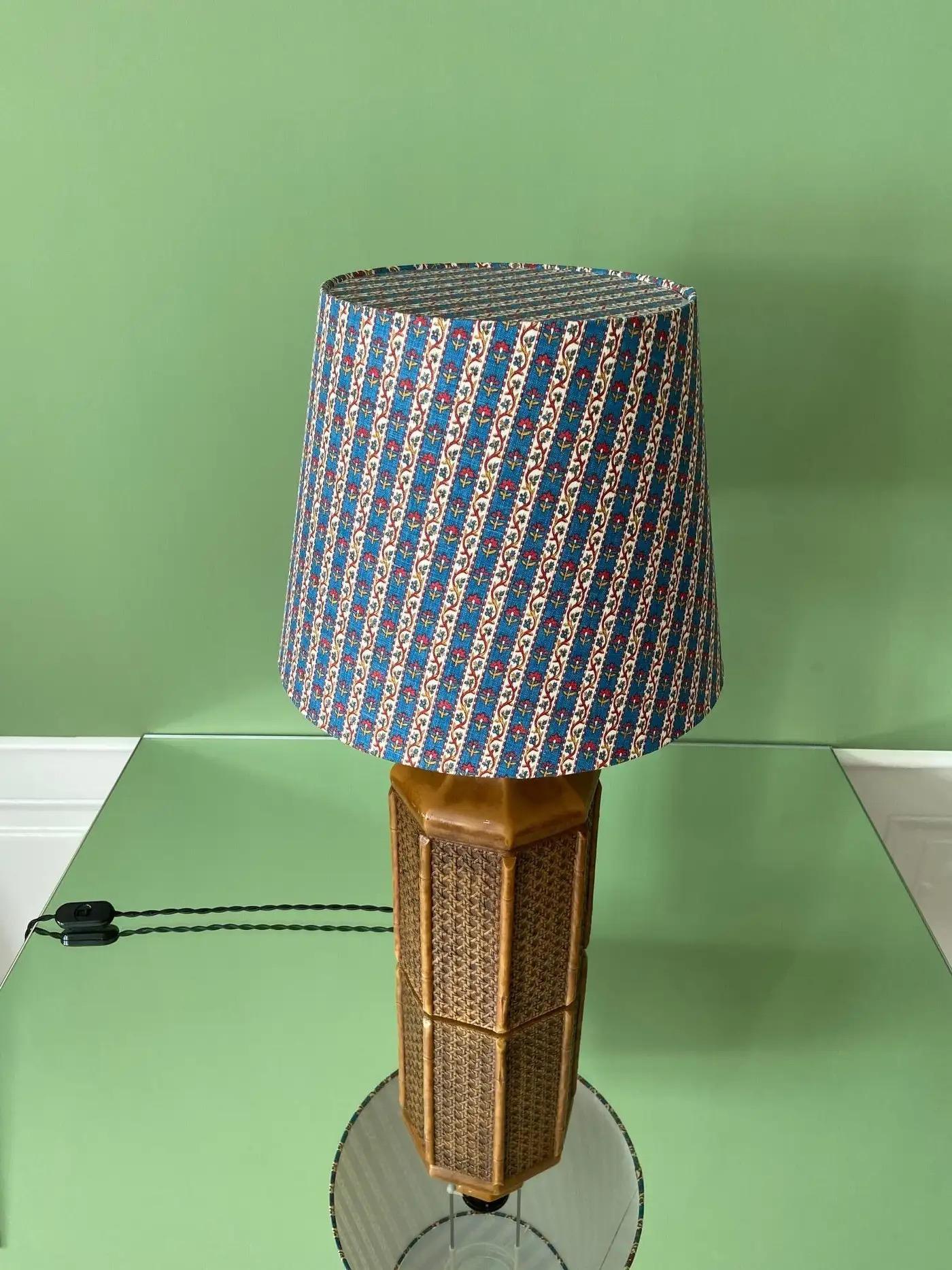 Vintage Table Lamp with Bamboo and Cane Webbing Details, France, 20th Century In Good Condition For Sale In Copenhagen K, DK