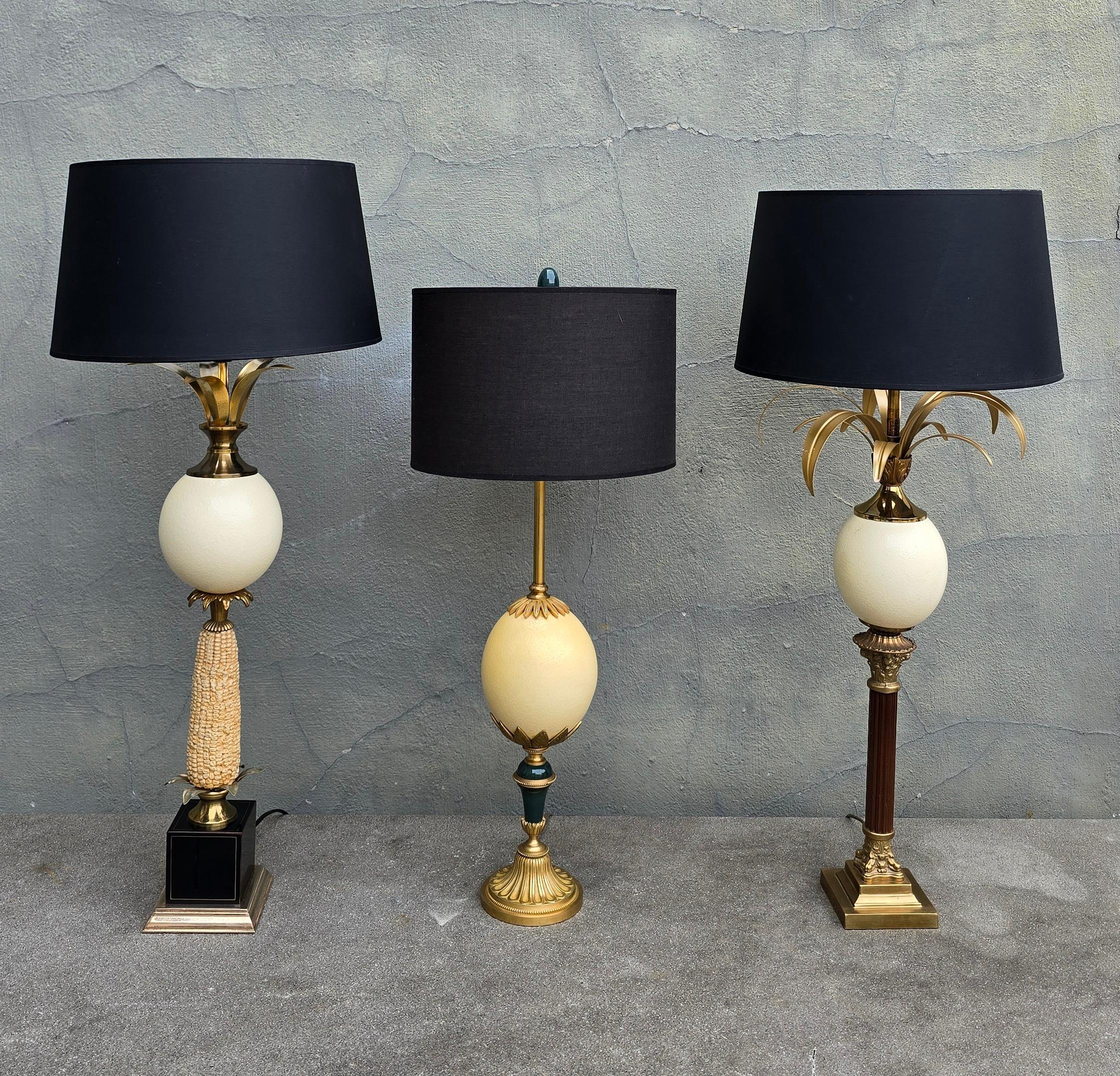 Lámpara de mesa vintage con huevo de avestruz auténtico en Bueno estado para la venta en Antwerp, BE