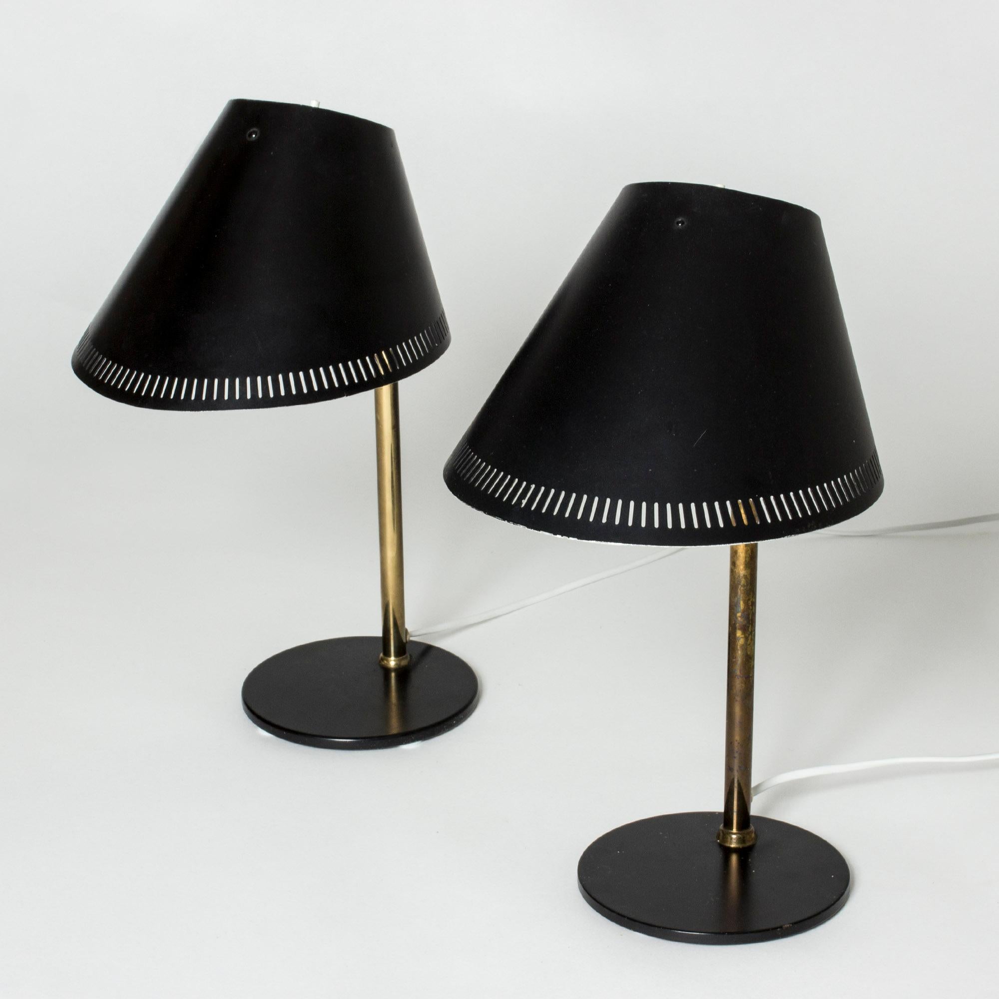 Scandinavian Modern Vintage Table Lamps Model 9227 by Paavo Tynell, Idman, Finland, 1950s For Sale