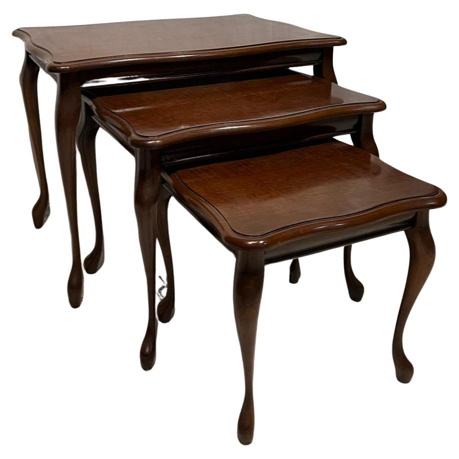 Vintage Tisch 3er Set 1960, Österreich (Mitte des 20. Jahrhunderts) im Angebot
