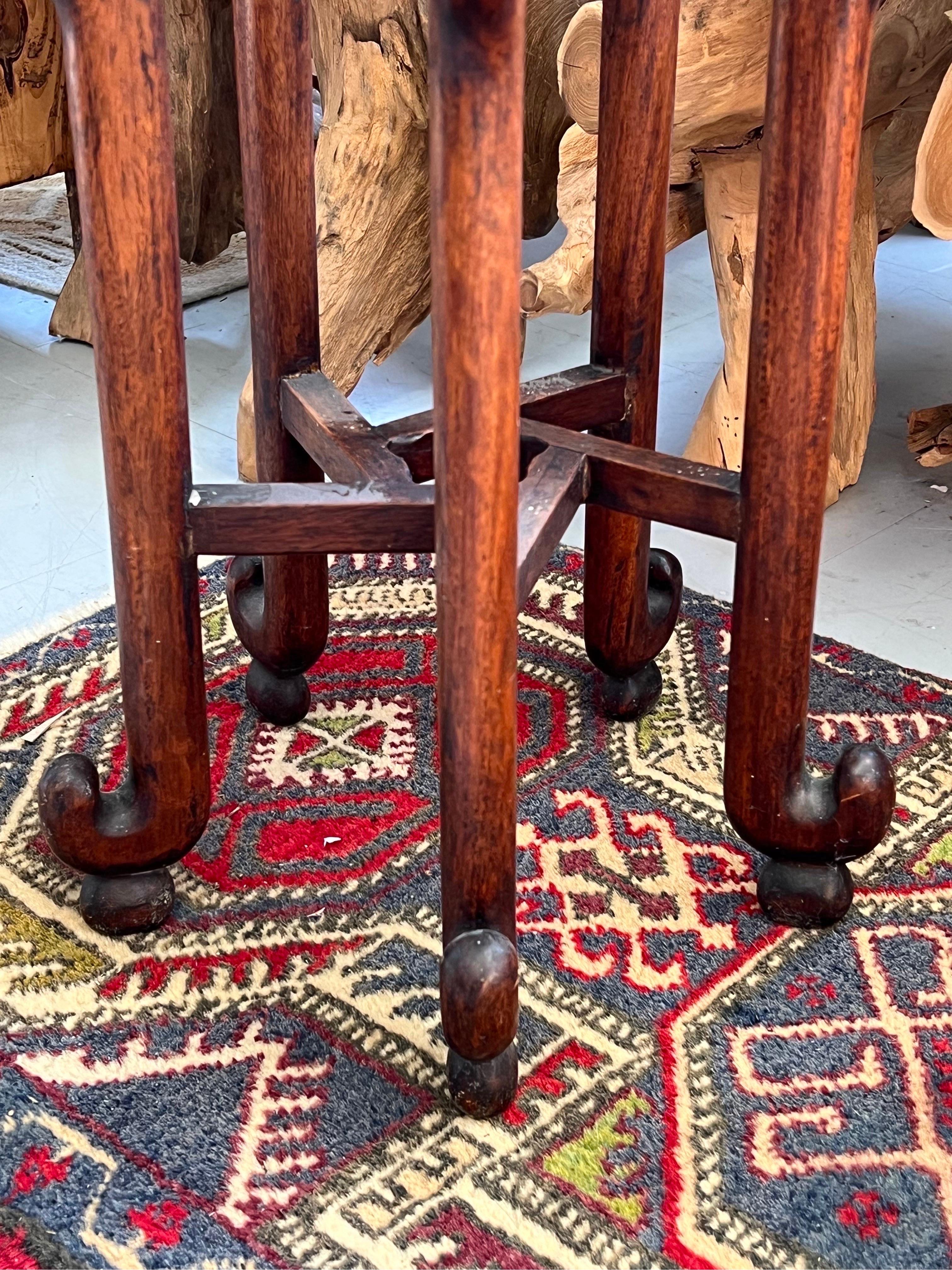 Support de table vintage Bon état - En vente à Seattle, WA