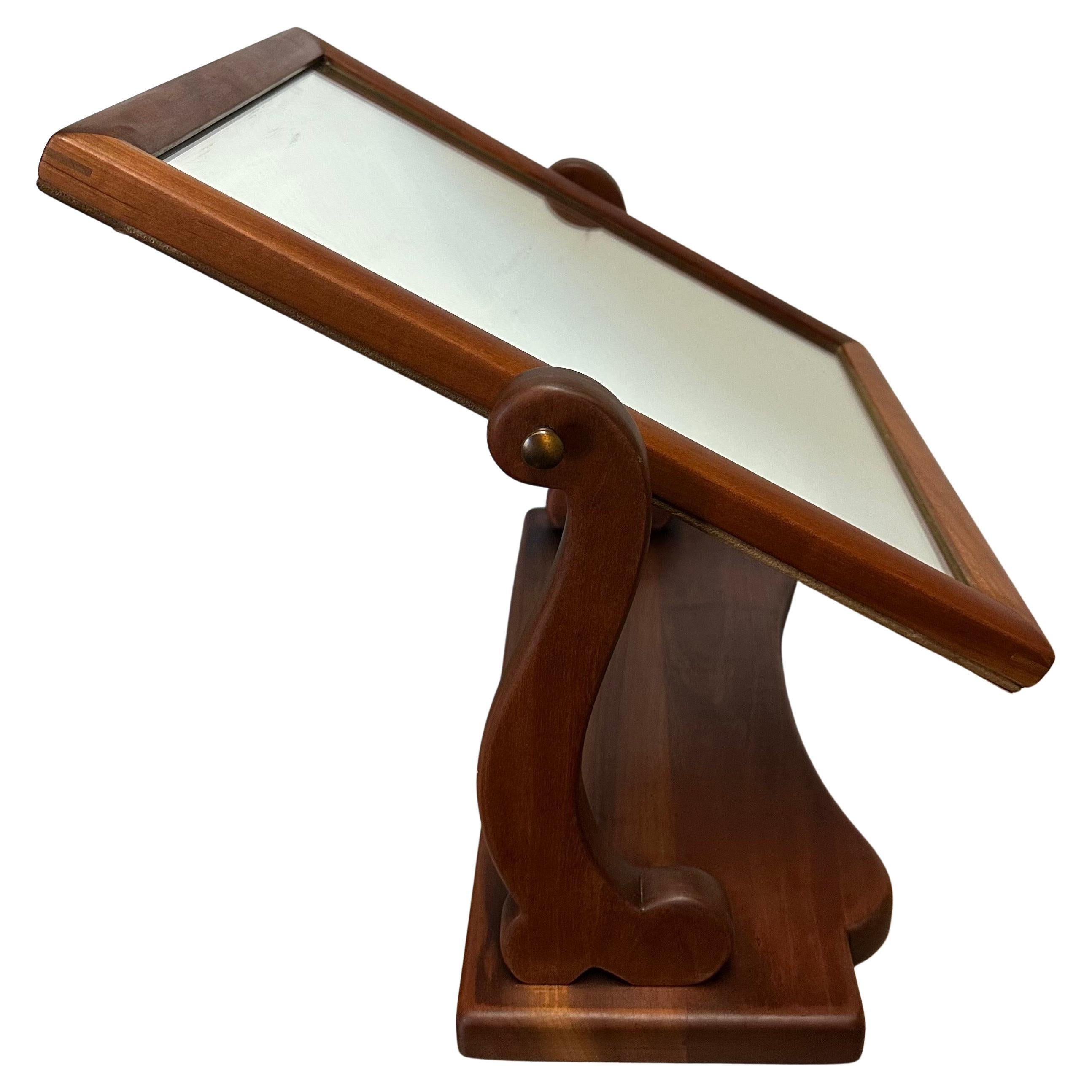 Miroir de courtoisie vintage en merisier à poser sur une table par Leopold Stickley en vente 7