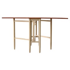 Vintage table with folding wings