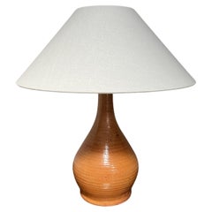 Vintage-Tischlampe aus Keramik in Orange