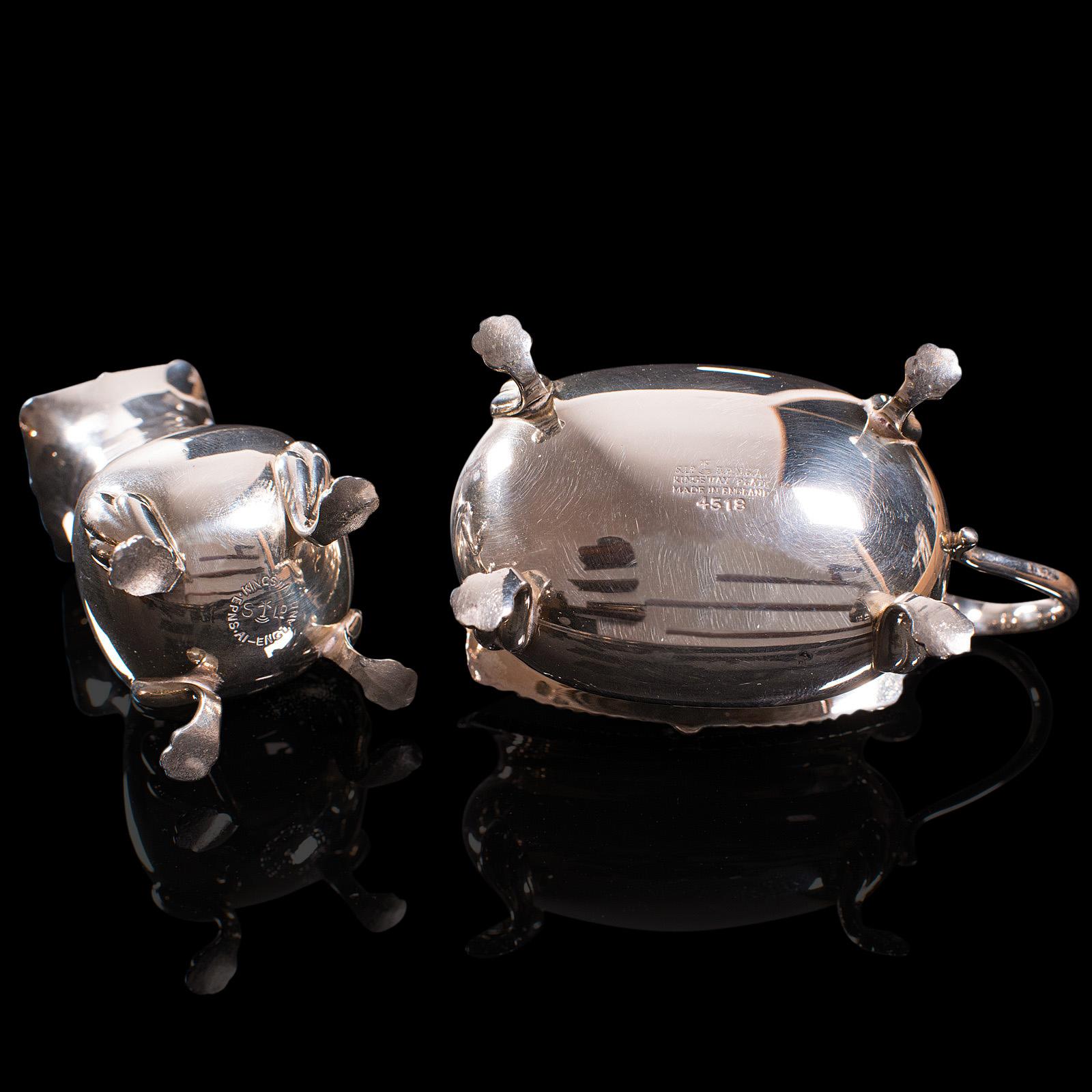 Ensemble de vaisselle vintage anglais, plaqué argent, pot à moutarde, poivrière, milieu du 20e siècle en vente 5