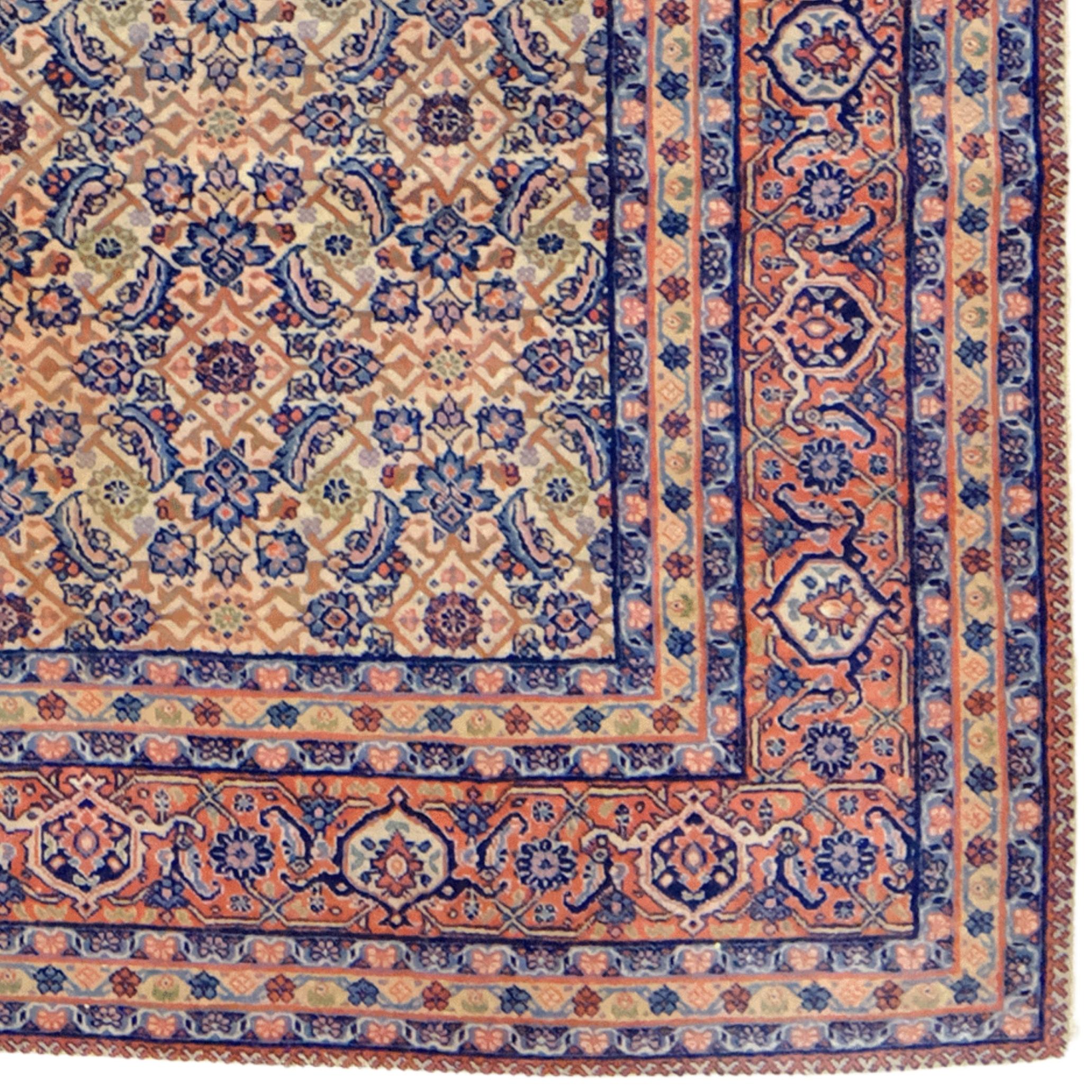 Vintage Tabriz Carpet In Good Condition For Sale In Sultanahmet, 34