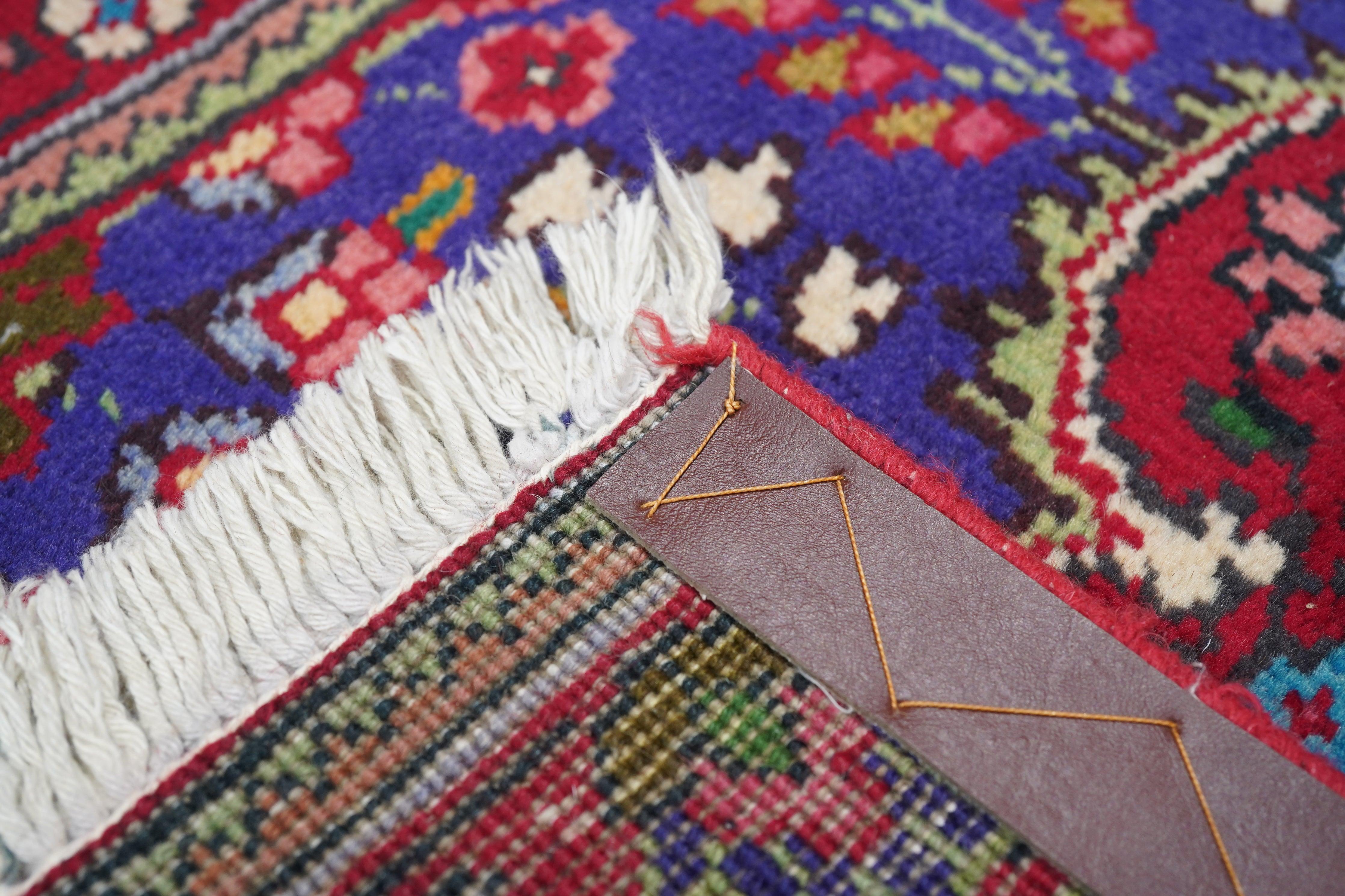 Täbris-Teppich 3'2'' x 5'3'' im Angebot 6