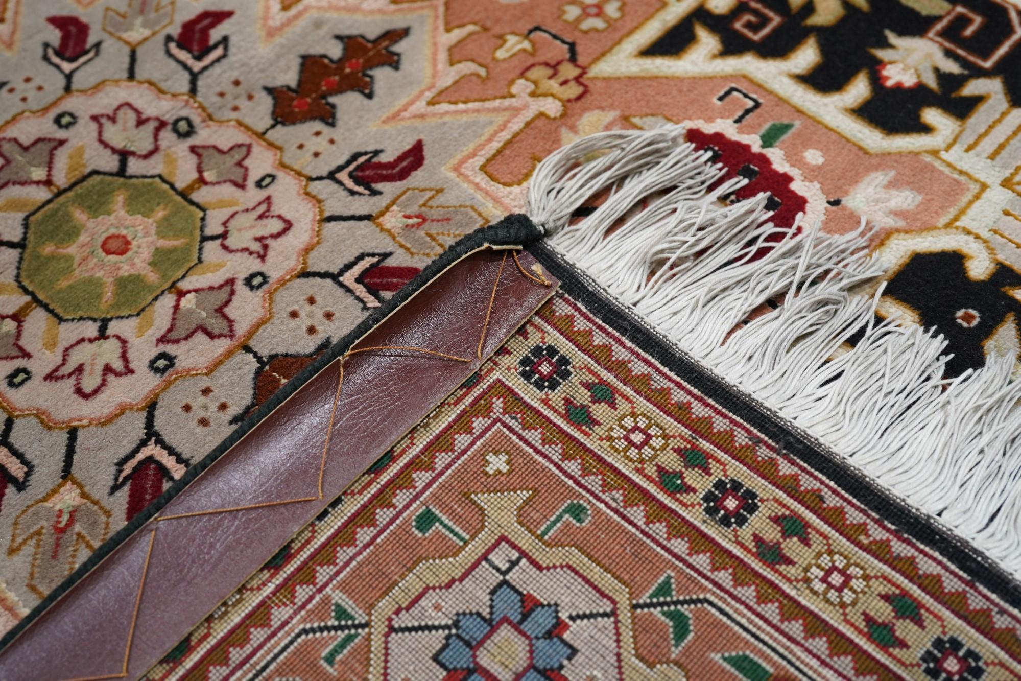 Vintage Tabriz Rug For Sale 3