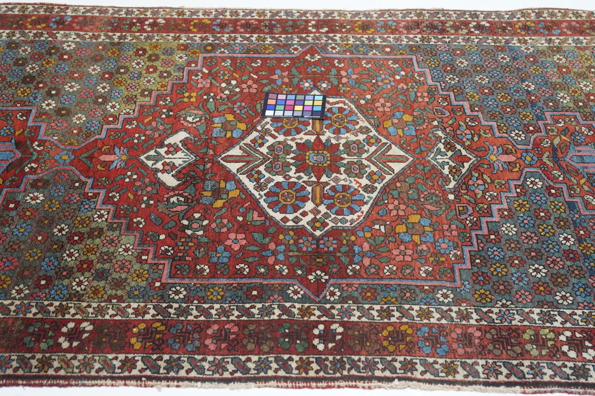 Vintage Tabriz Rug  For Sale 3