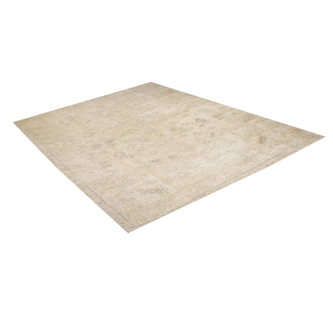 Vintage Tabriz Rug Classic Rug Muted Neutral Gray Beige Brown Hand Knotted In Good Condition For Sale In Lohr, Bavaria, DE
