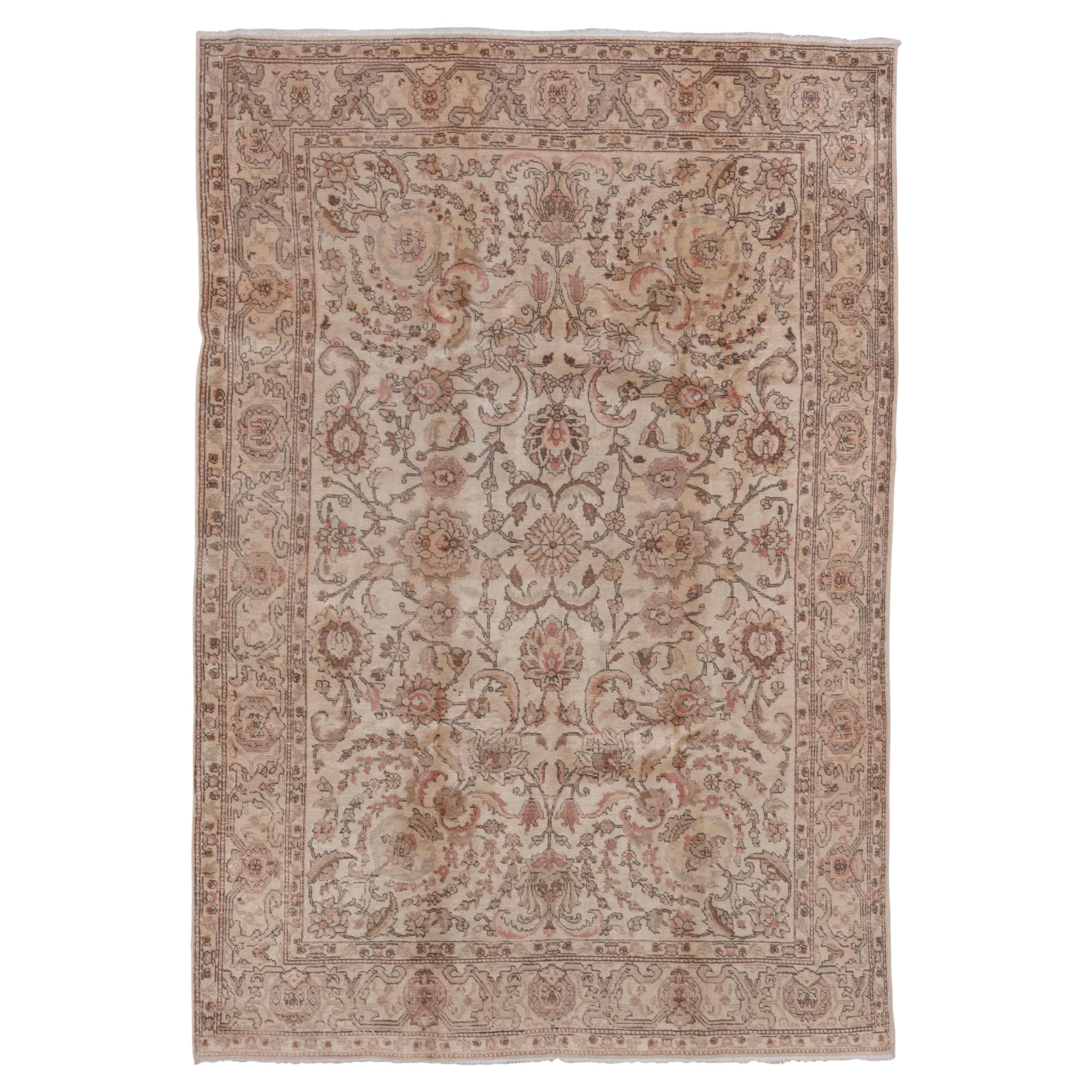 Tappeto Tabriz d'epoca con motivo floreale a trifoglio in vendita