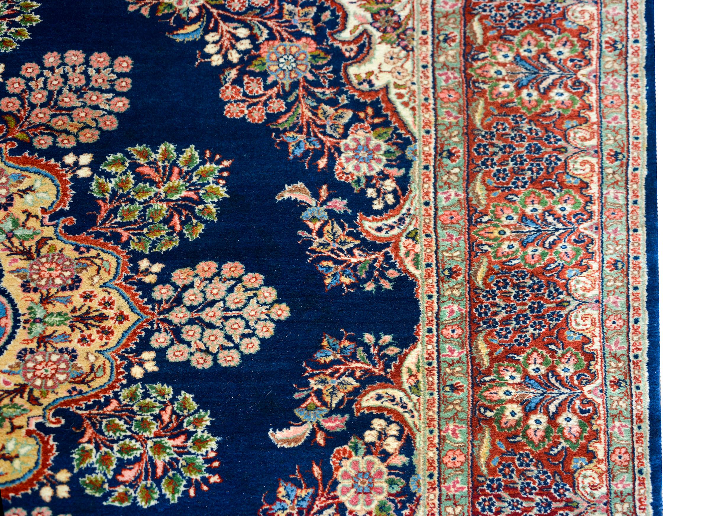 Tabriz-Teppich aus Täbris (20. Jahrhundert) im Angebot