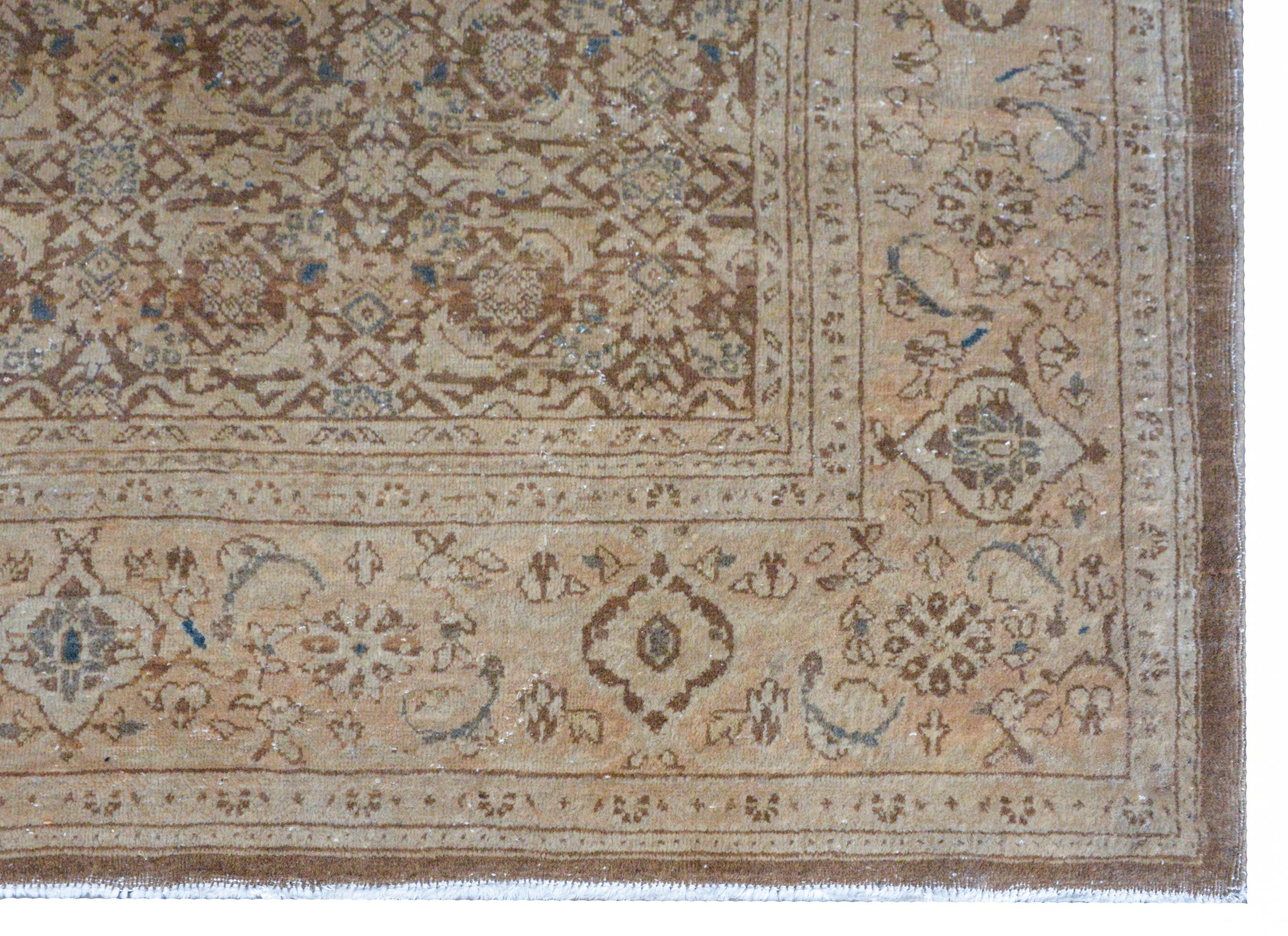 Vintage Tabriz Rug For Sale 1